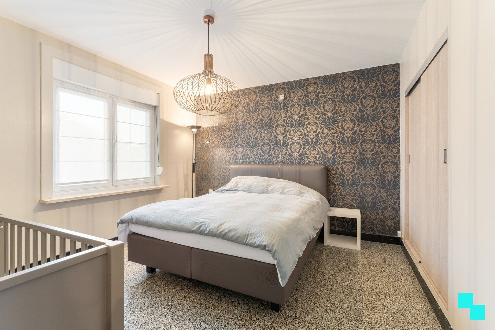 Instapklare HOB met dubbele garage nabij centrum Rumbeke foto 15