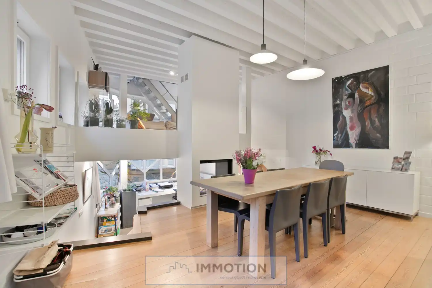Unieke stadswoning met twee vergunde appartementen foto 3