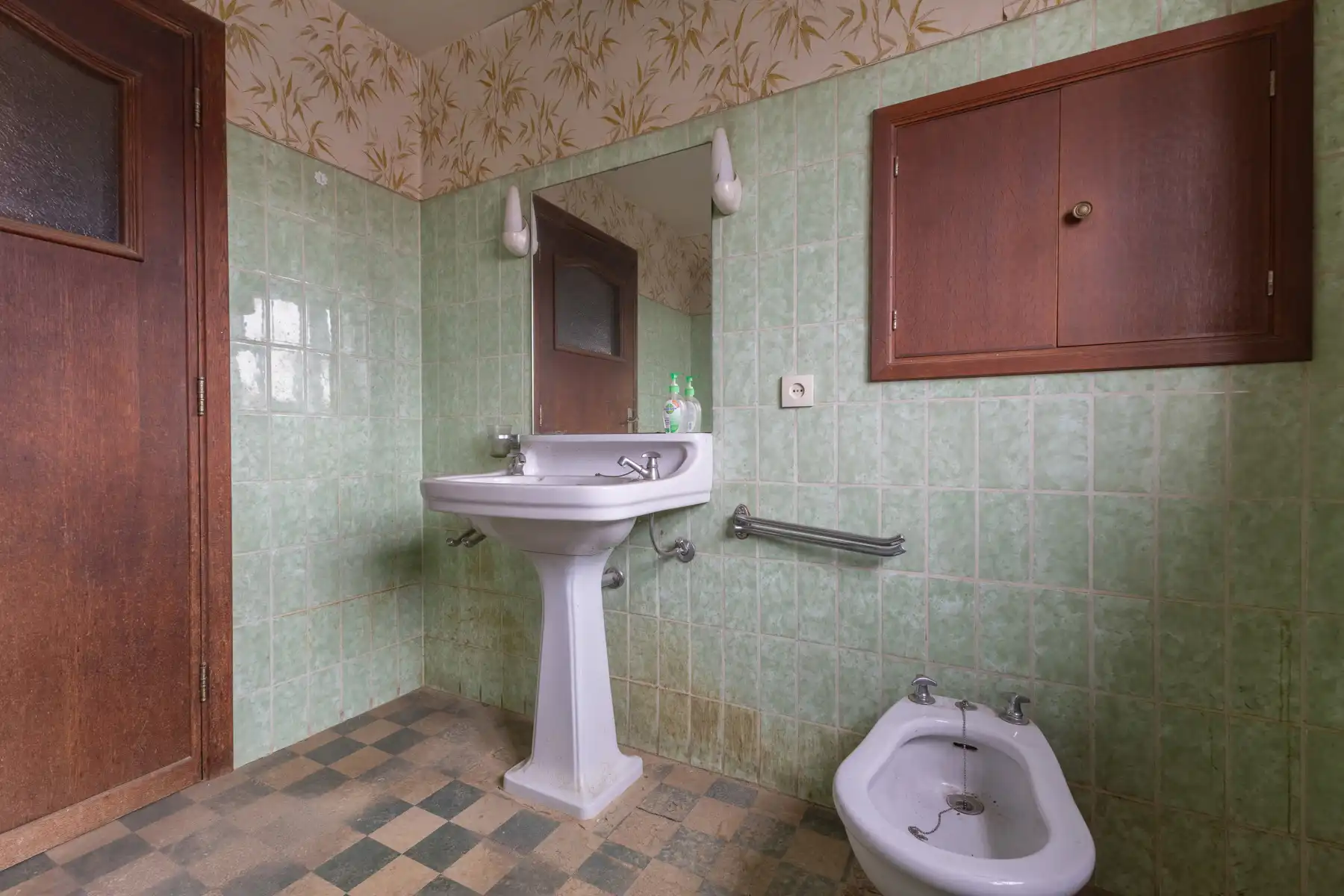 OPTIE Te renoveren woning in centrum van Sint-Pieters-Leeuw foto 26