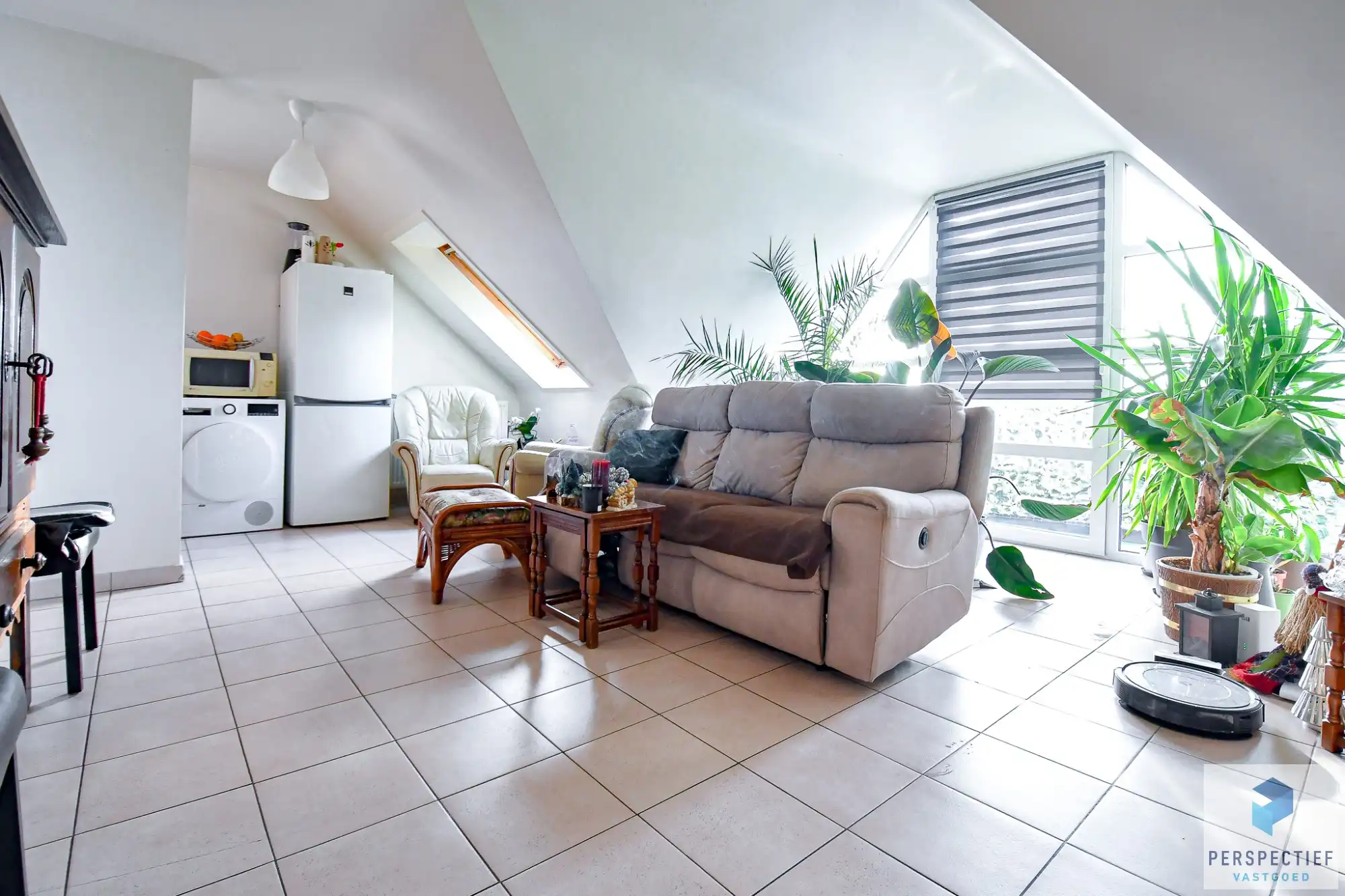 Goed gelegen appartement met 2 slpk - 2 terrassen & autostaanplaats foto 6