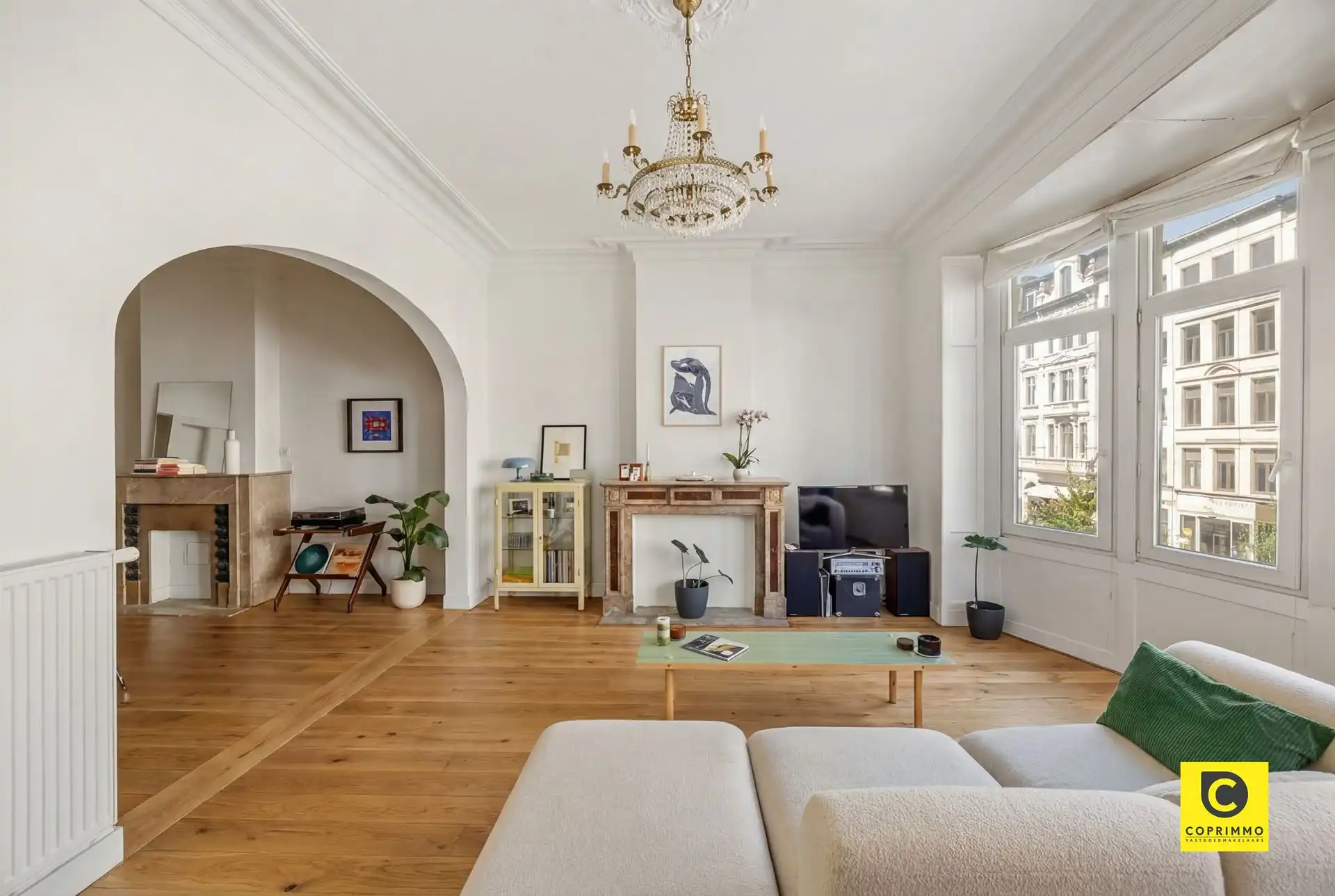 Charmant en ruim appartement te Zurenborg! foto 2