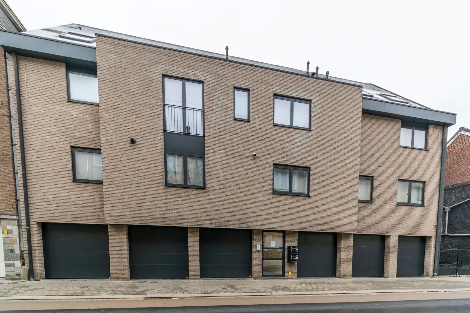 Een recent (2020), instapklaar gelijkvloers appartement! foto {{pictureIndex}}