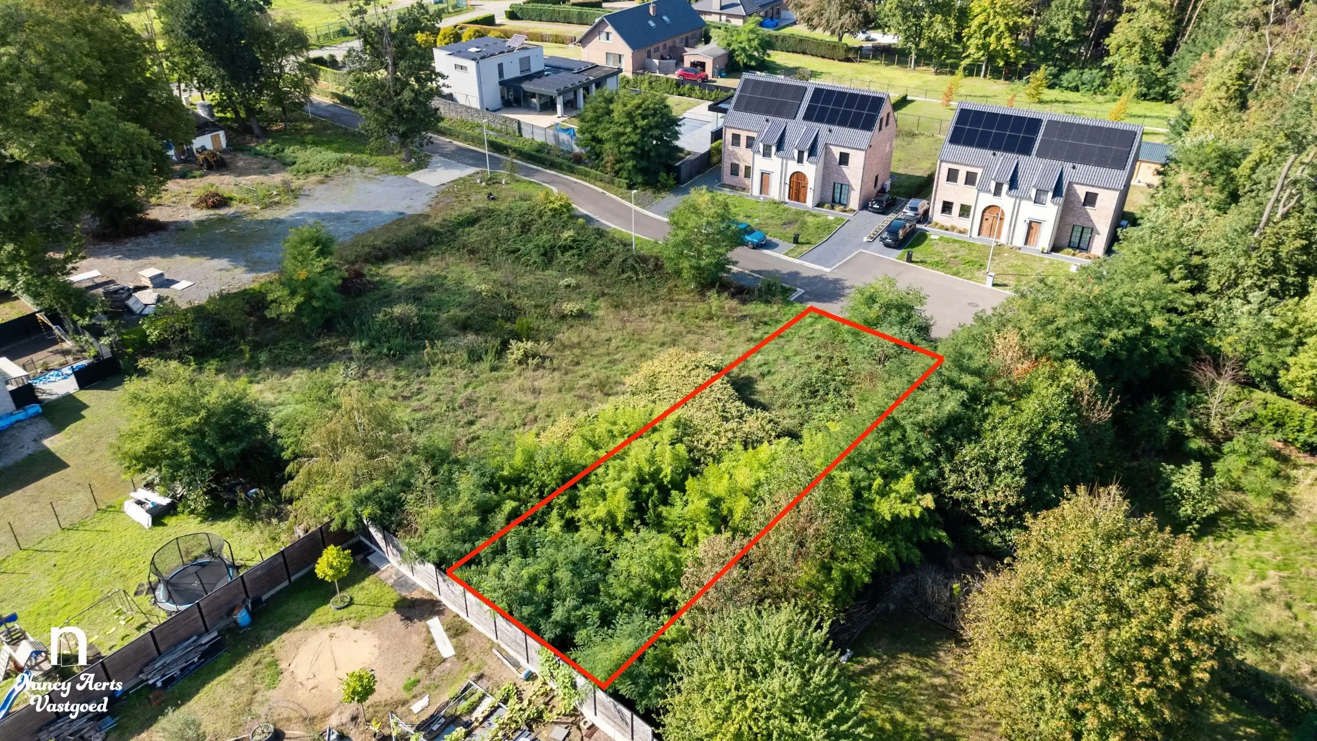 Uniek en rustig gelegen bouwgrond 638 m² voor open bebouwing foto 3