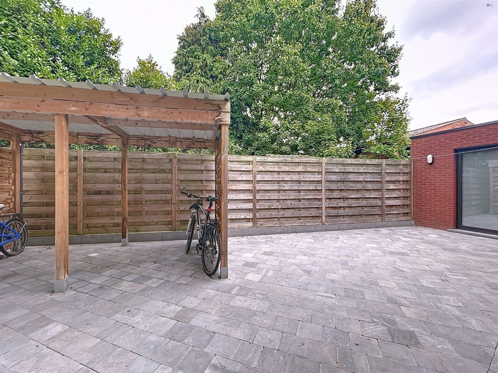 Recent en energiezuinig 2-slk app (127m²) met overdekte autostaanplaats foto 12