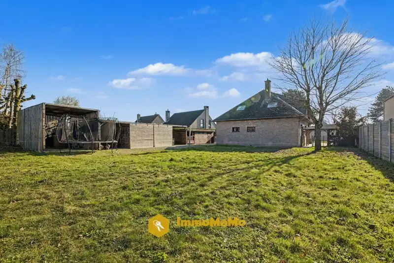 RUIME OPEN BEBOUWING MET GROTE TUIN TE KOOP IN ZELZATE foto 29