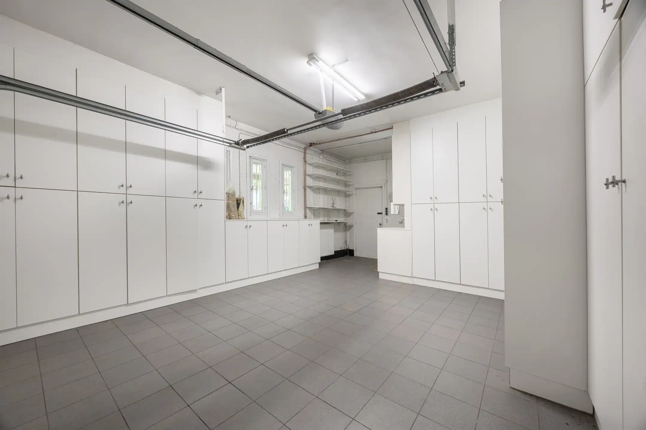 Instapklare villa op een riant perceel van 3.750 m² foto 39