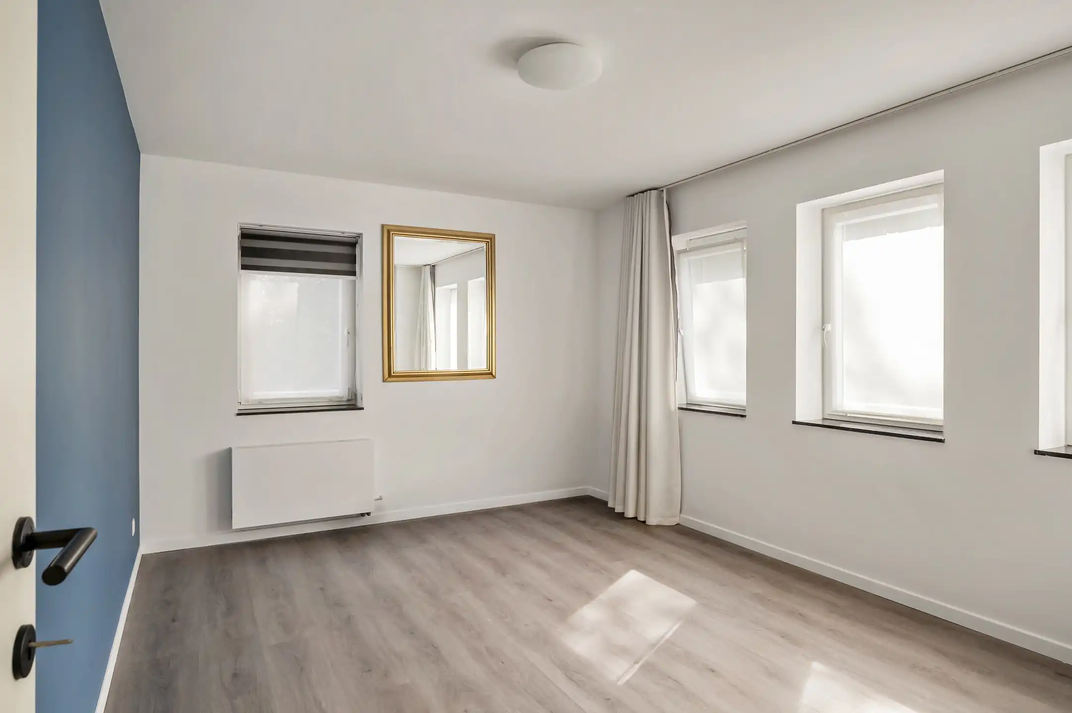 Moderne EPC A-villa op toplocatie nabij scholen en station, met prachtige tuin en privacy foto 26
