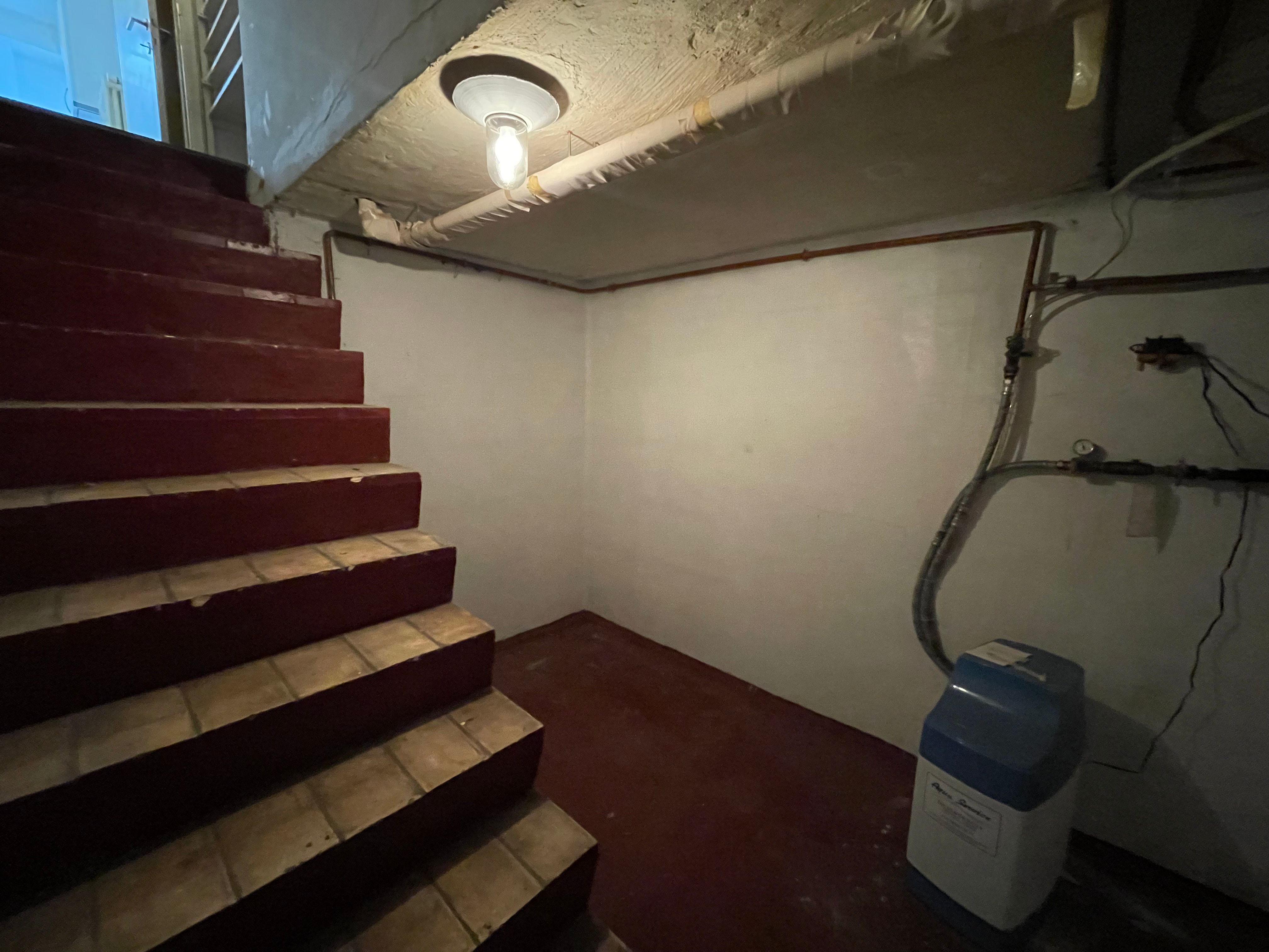 Ruime vier-slaapkamer BURGERWONING + garage & groot terras foto 25