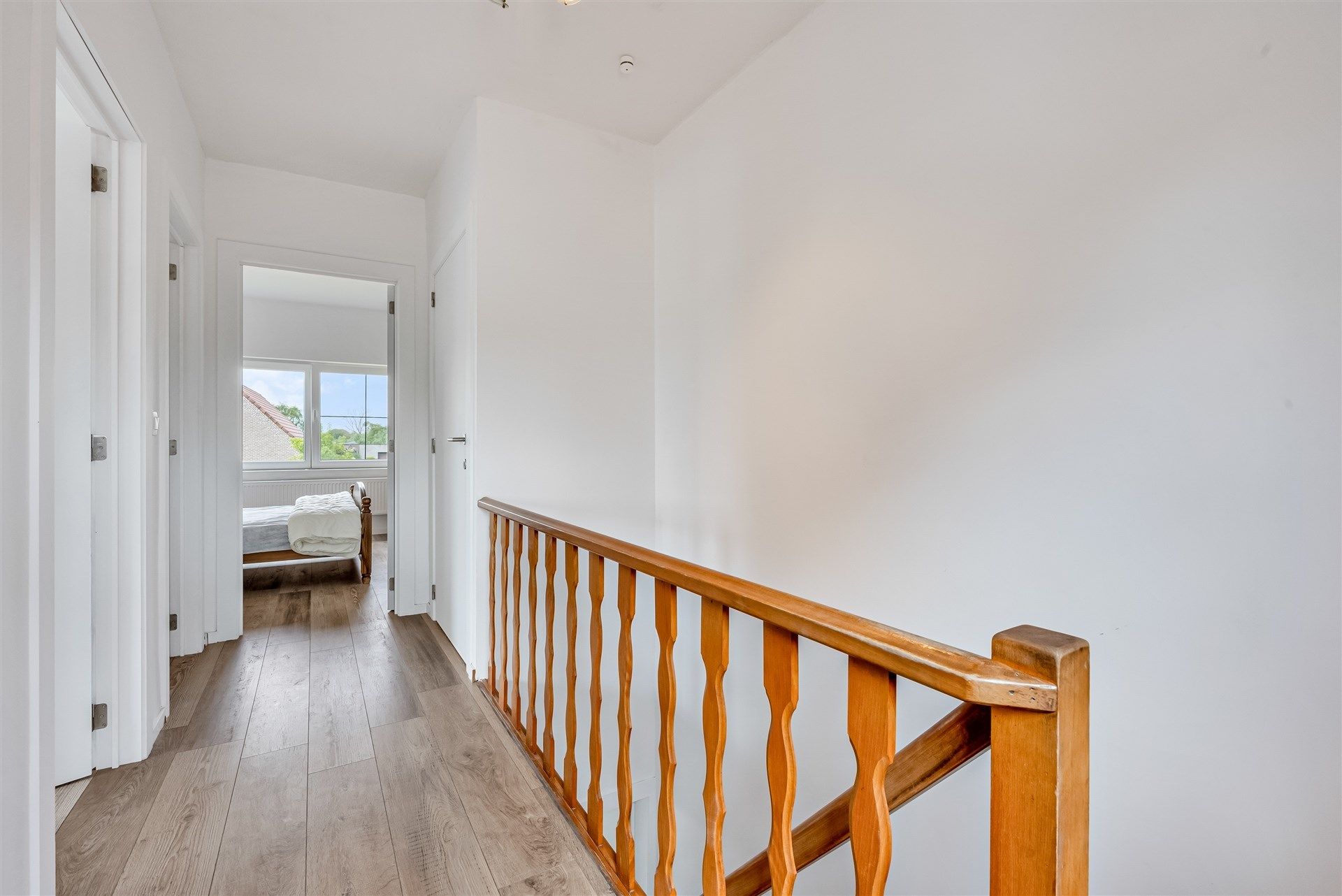 Charmante woning met 3 slaapkamers en leuke tuin. foto 14