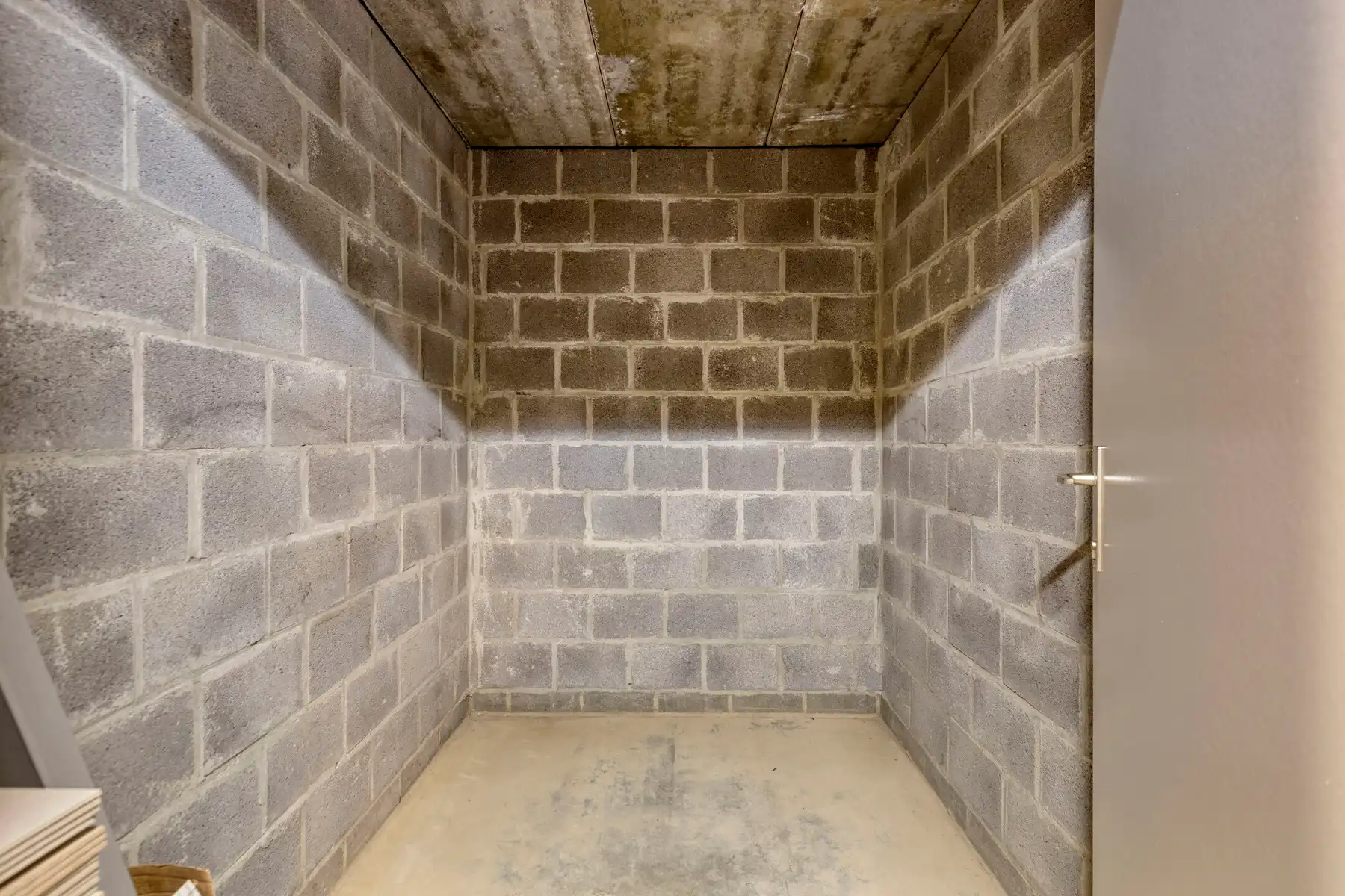 Zuid gelegen appartement met 2 slaapkamers + 2 parkings+2 bergings foto 28