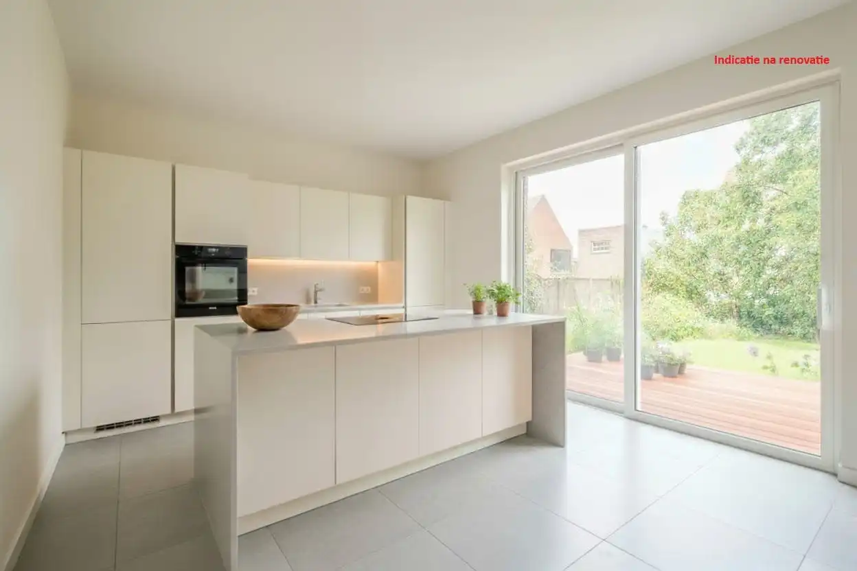 Te renoveren woning met 5 slaapkamers, tuin en garagebox te Middelkerke! foto 6