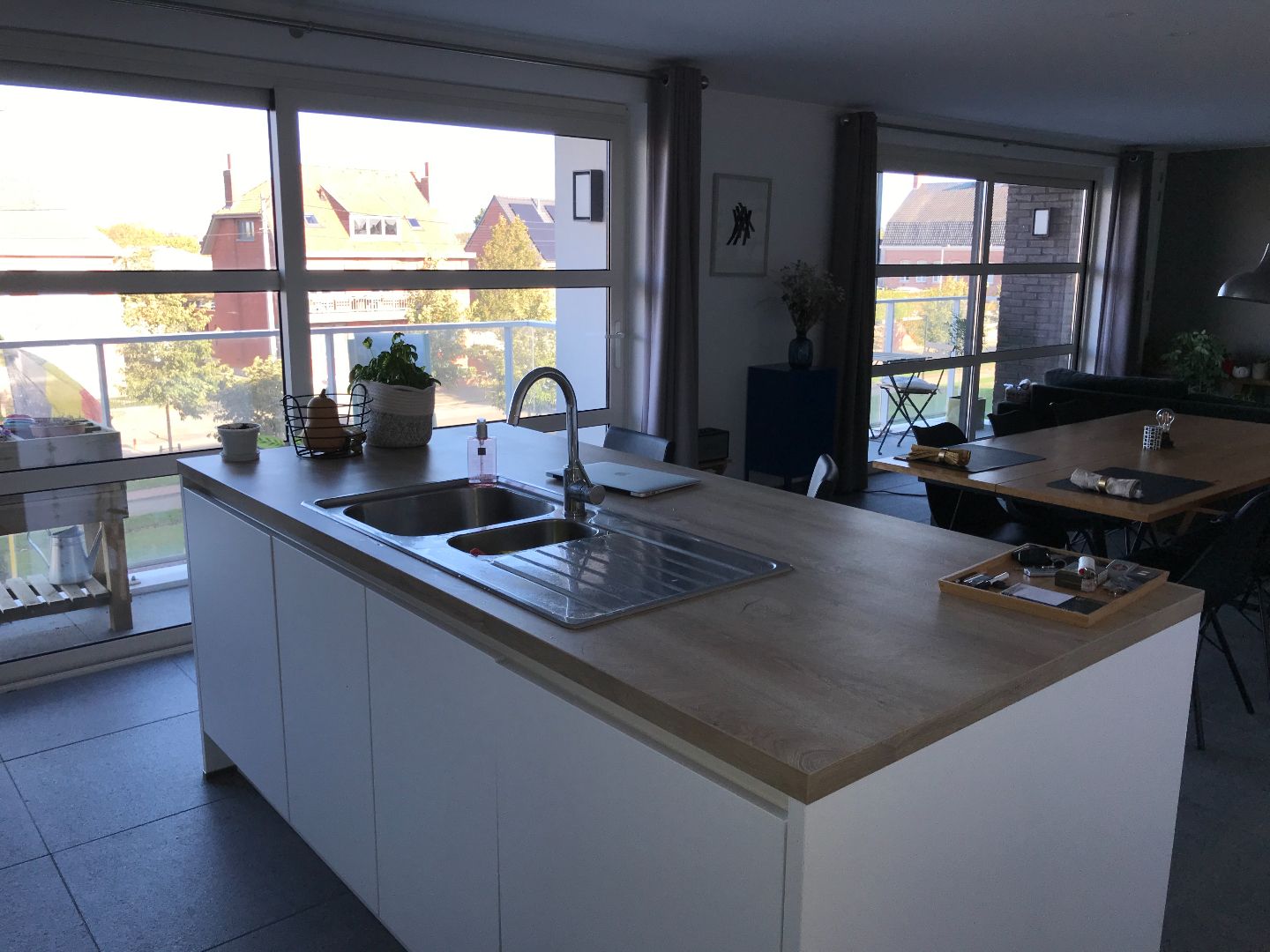 Prachtig appartement op de 2e verdieping met 2 terrassen en 2 slaapkamers foto 4