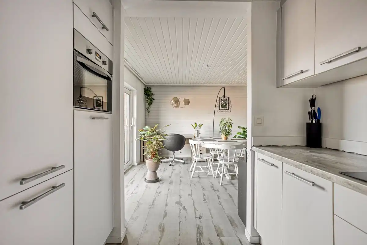 Instapklaar en volledig gerenoveerd appartement foto 8