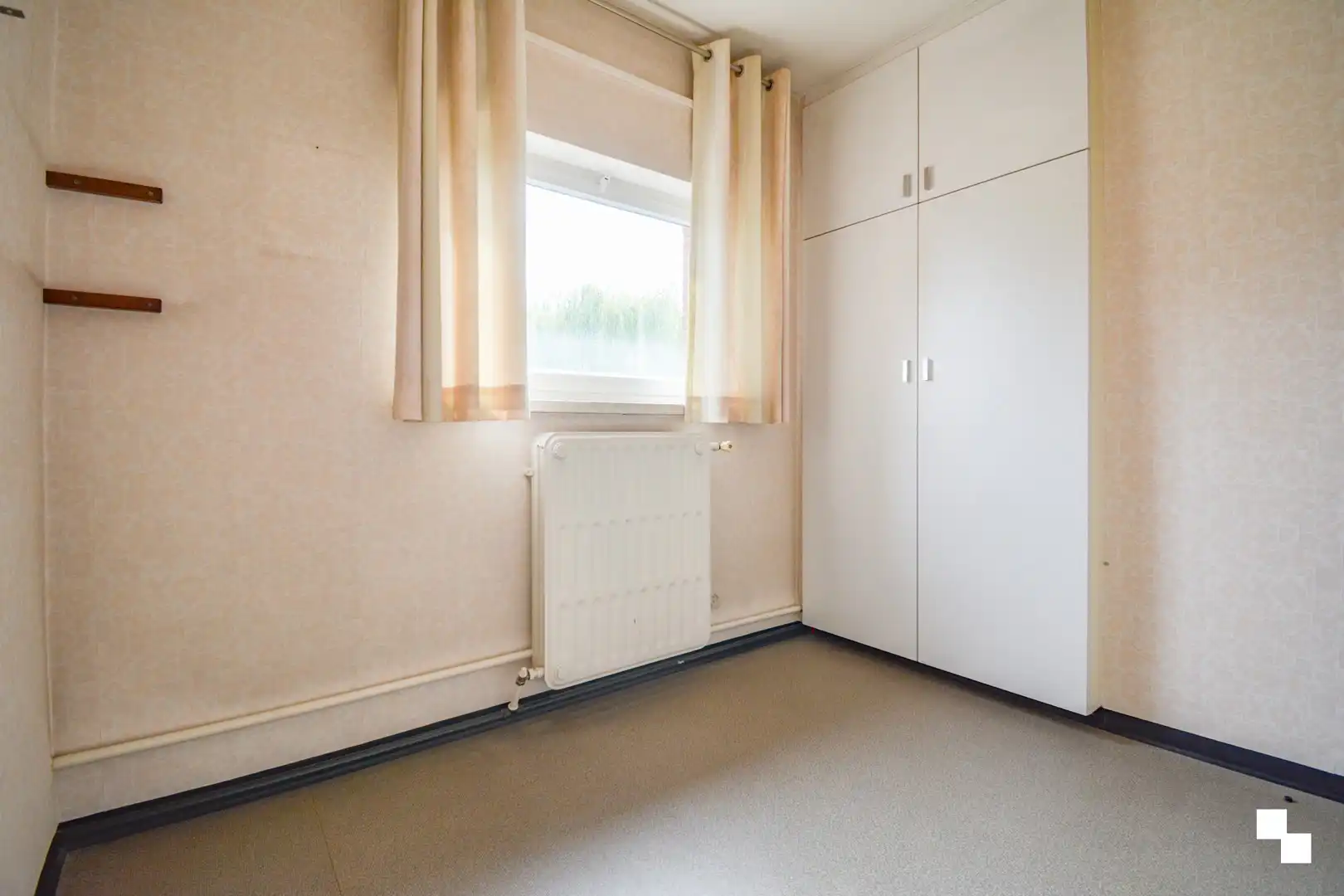 Verrassend ruime eengezinswoning met 5 slp te Roeselare foto 21