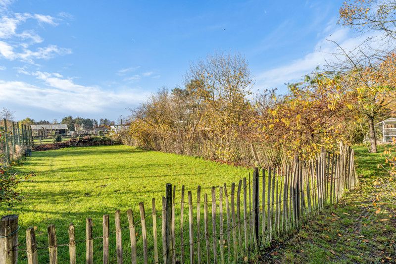 Statige villa op een perceel van 42are 70ca foto 42