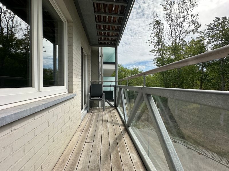 Gemeubeld 2-slaapkamerappartement op wandelafstand van het strand! foto 13