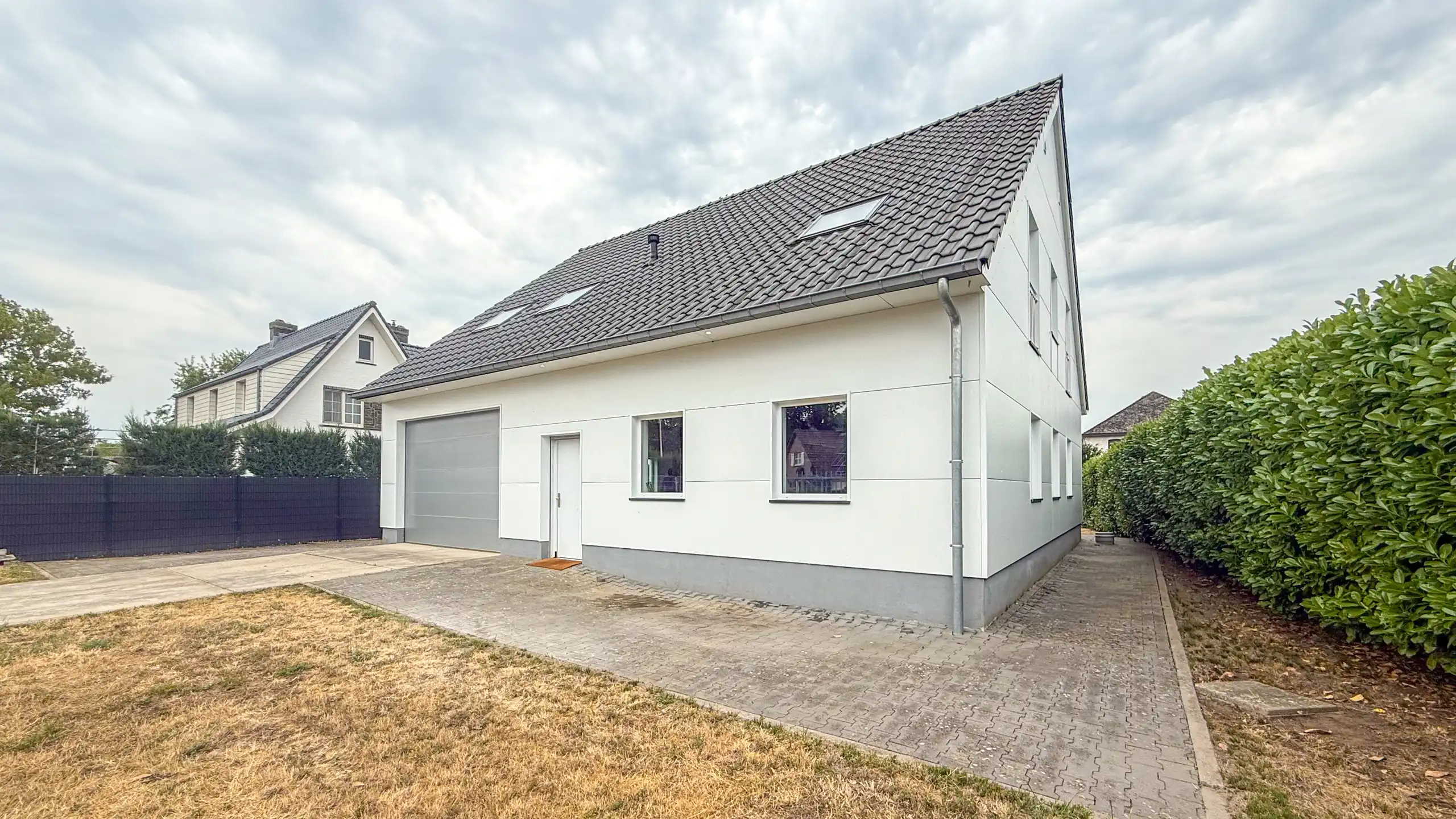 Multifunctionele woning met unieke benedenverdieping!  foto 57