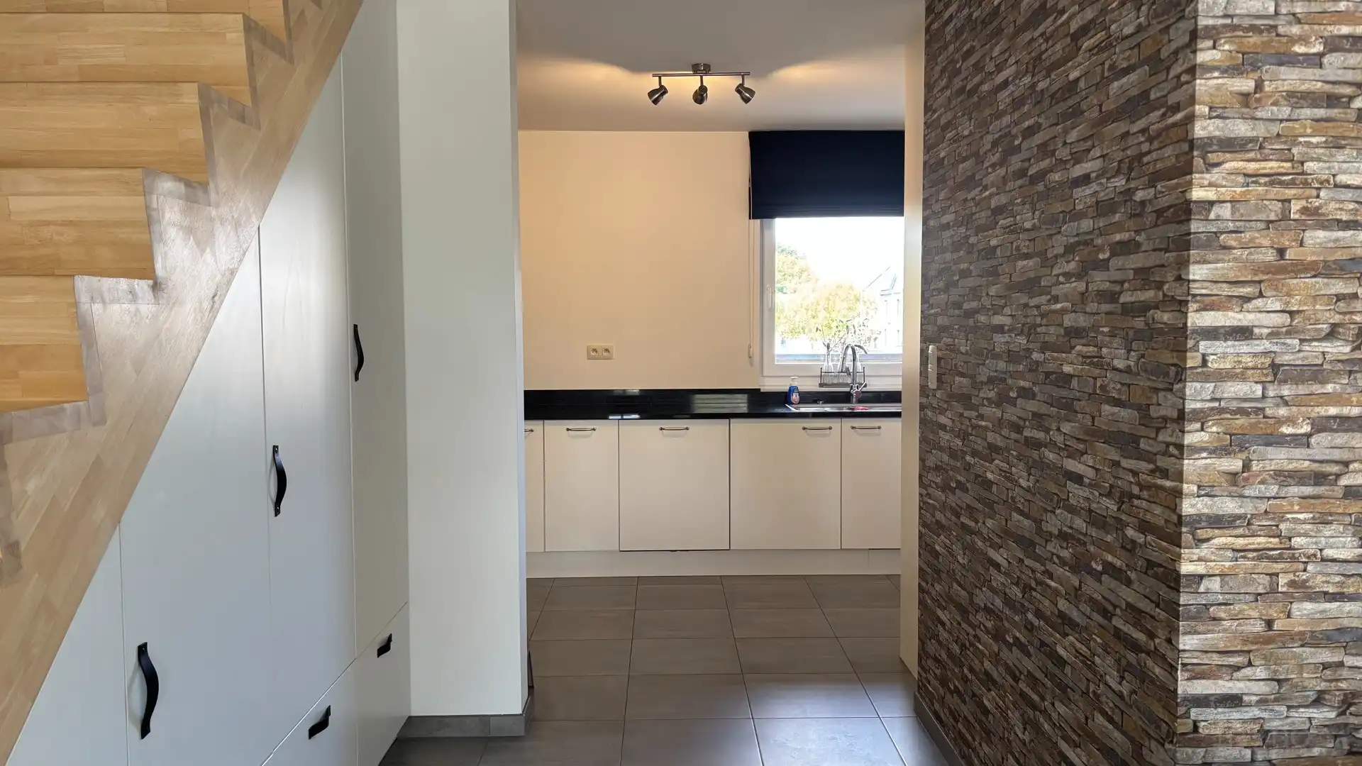 Ruim duplex app. met zonnig terras foto 7