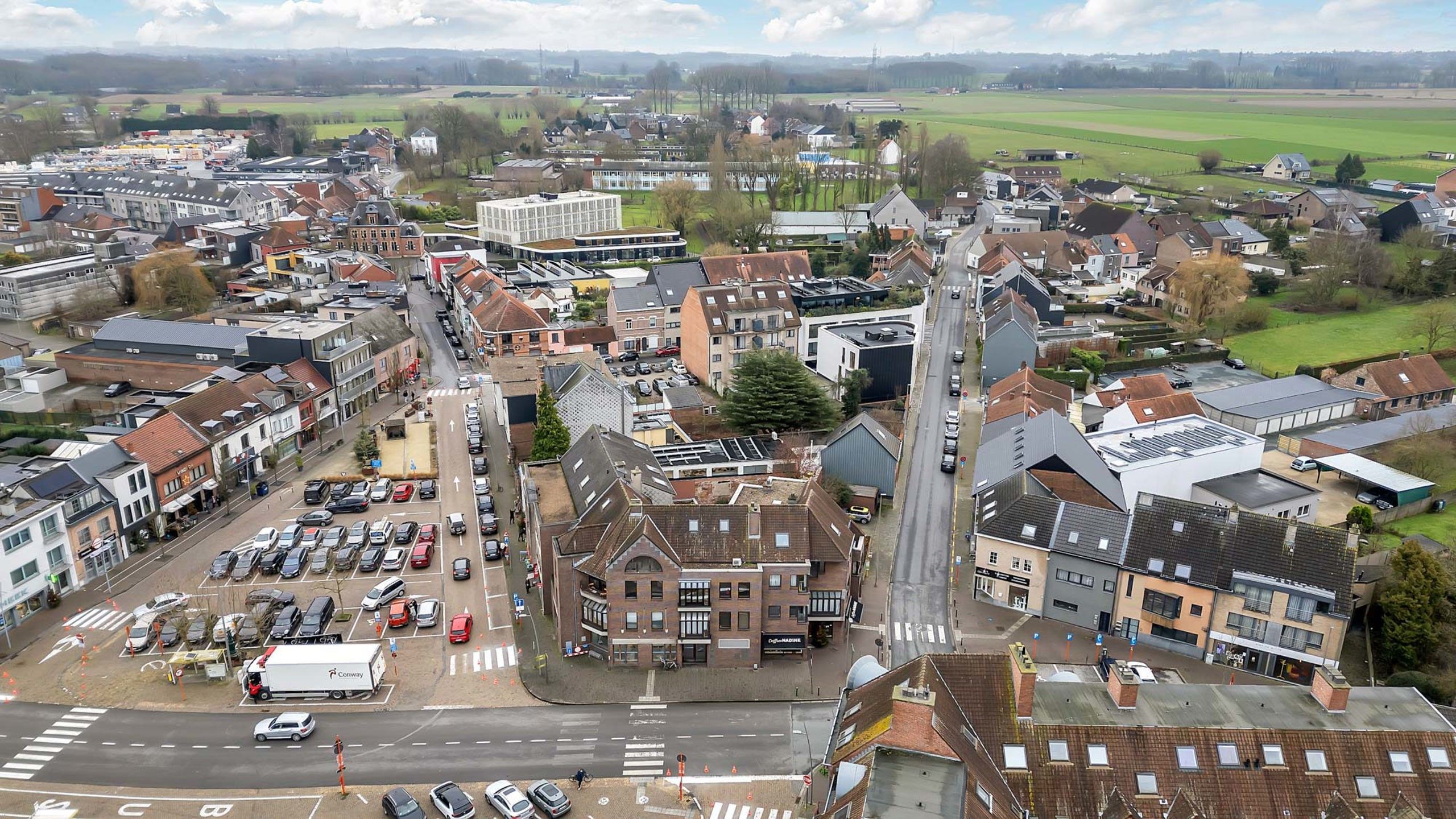 Handelszaak met duplex te koop in centrum Ternat foto 2