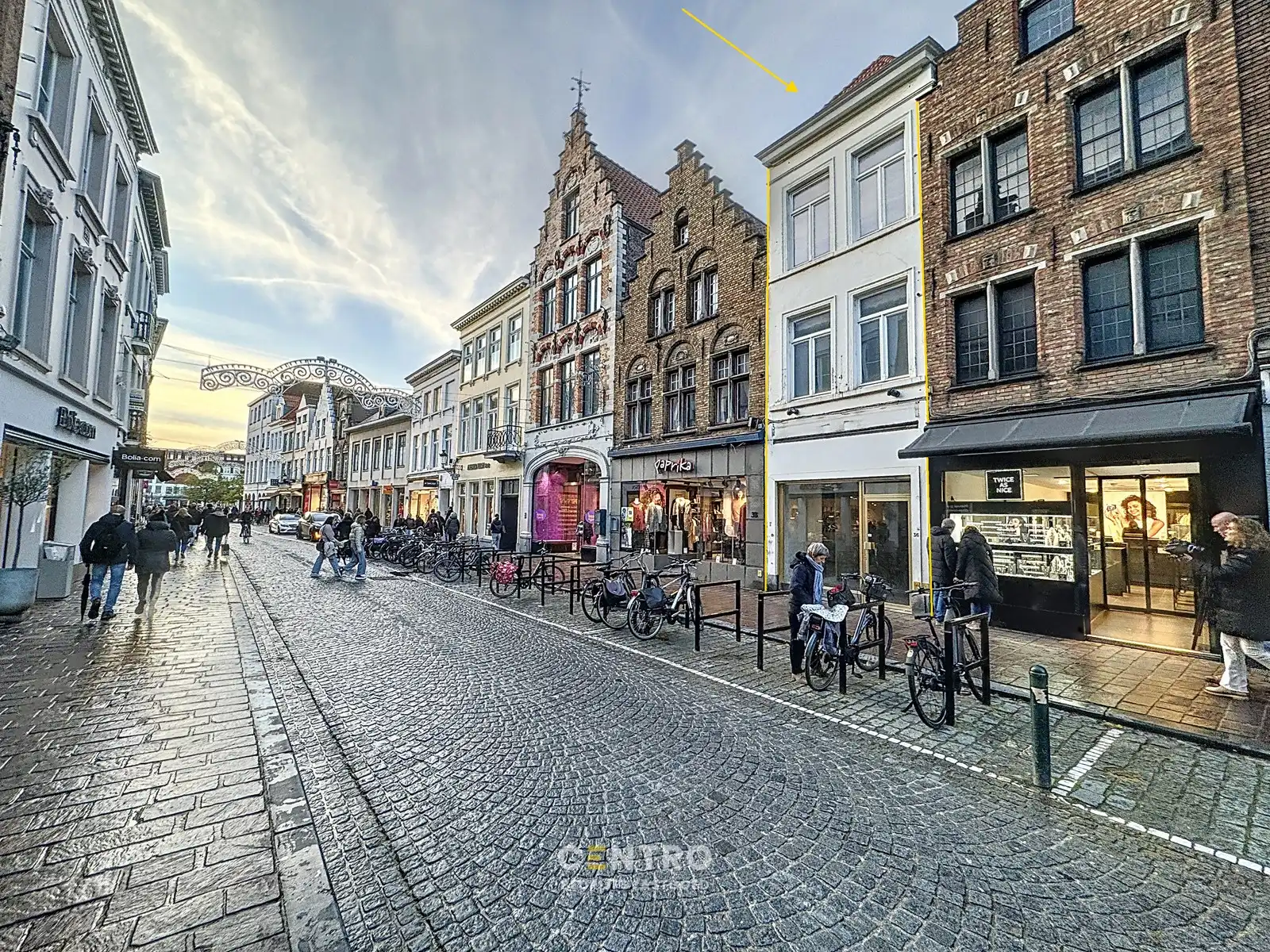Instapklaar HANDELSPAND (4 verdiepingen) op AAA-locatie (Zuidzandstraat) in het historisch centrum van Brugge! foto 10