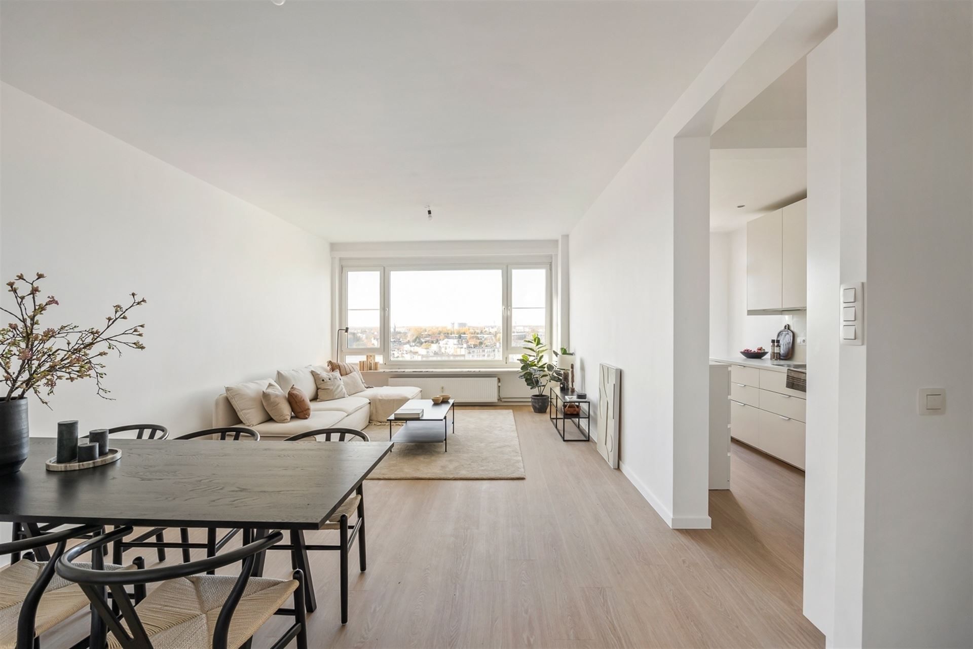Gerenoveerd appartement met panoramisch uitzicht foto 4