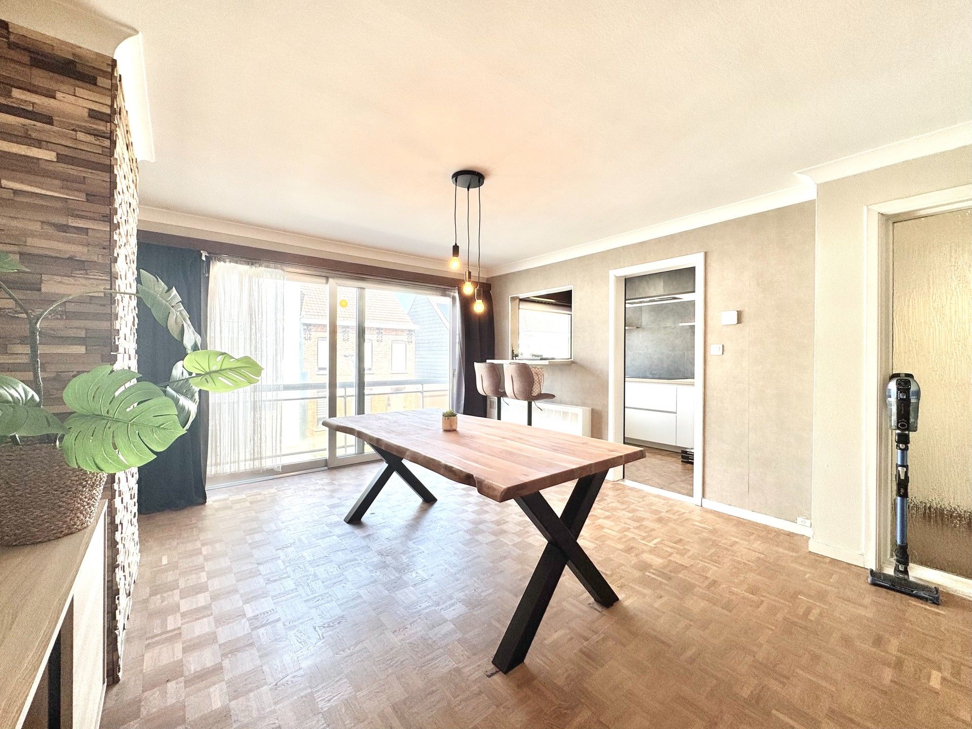 APPARTEMENT MET 2 KAMERS, TERRAS & GARAGE - 92 m² foto 14