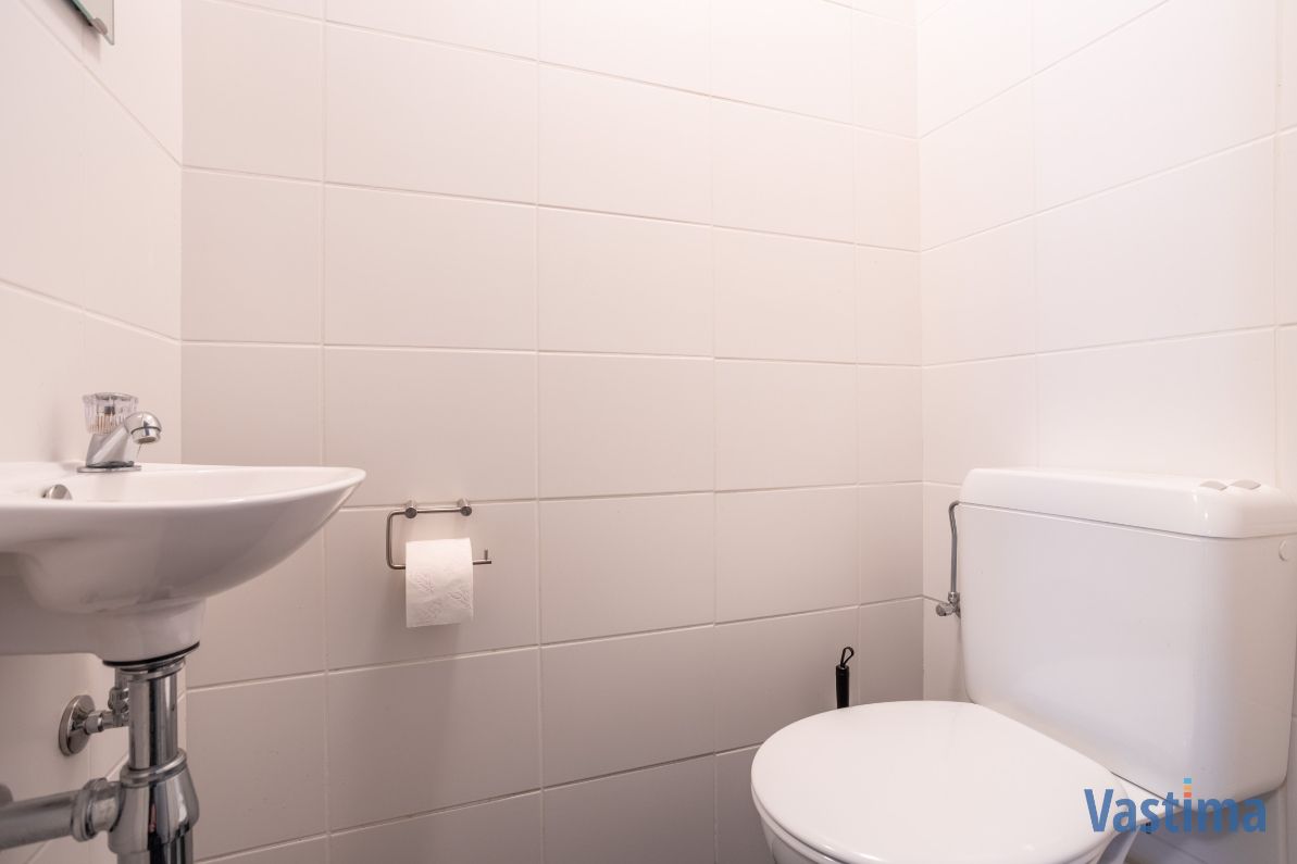 Lichtrijk leefappartement met 2 slaapkamers en terras foto 12