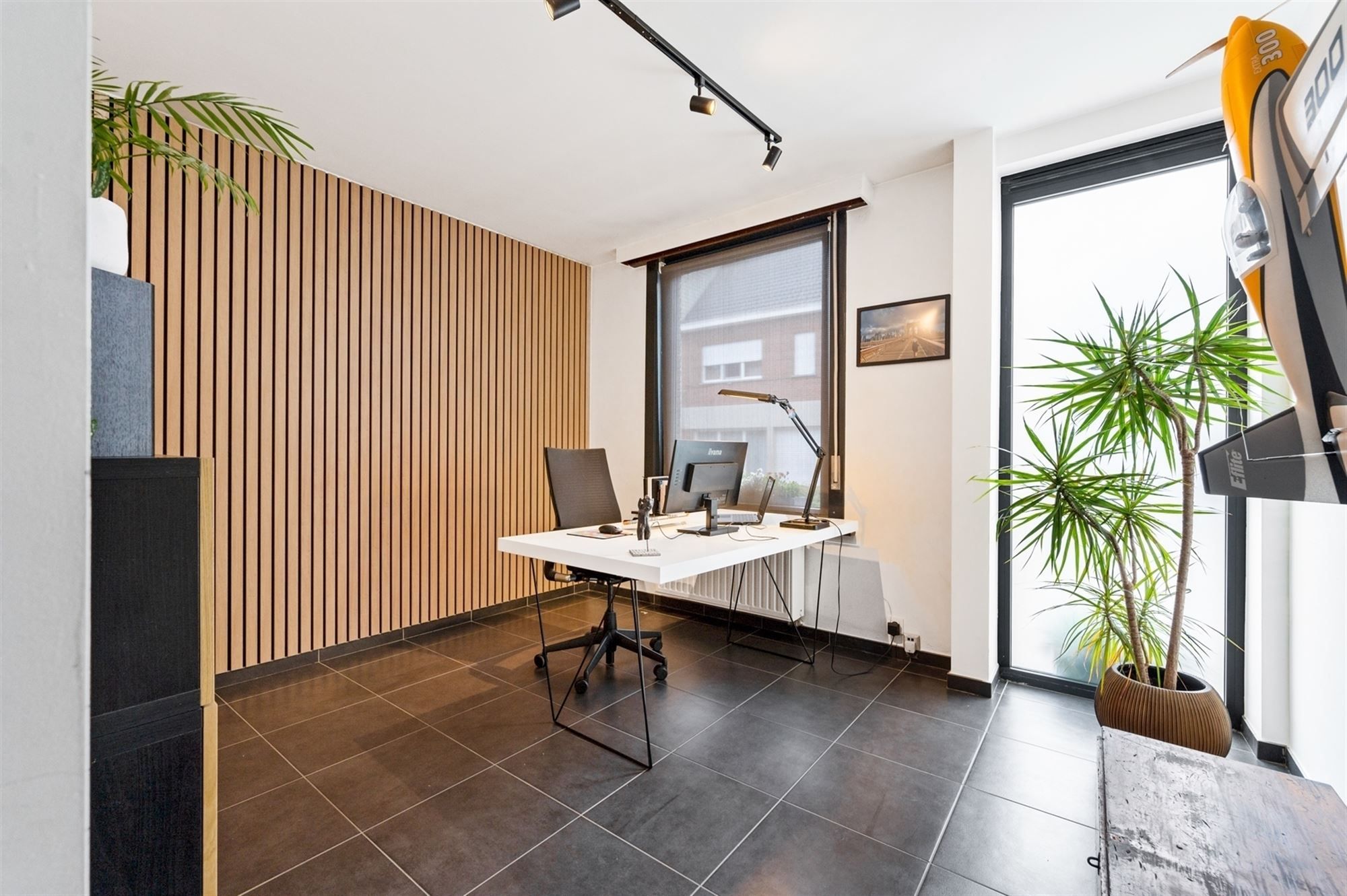 Knap gerenoveerde woning in het hart van Bonheiden foto 9