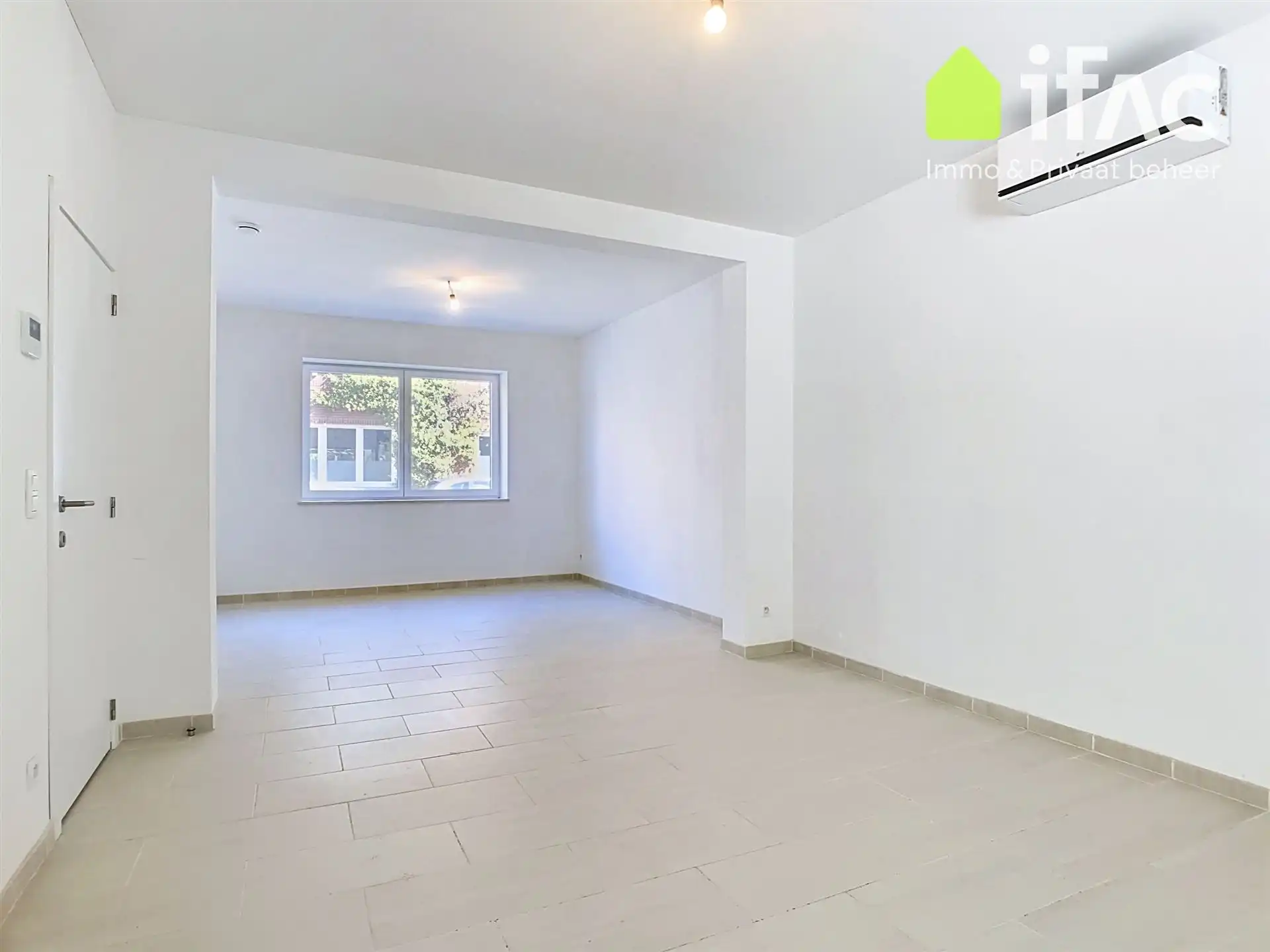 Volledig gerenoveerde (EPC A!) woning op toplocatie foto 5