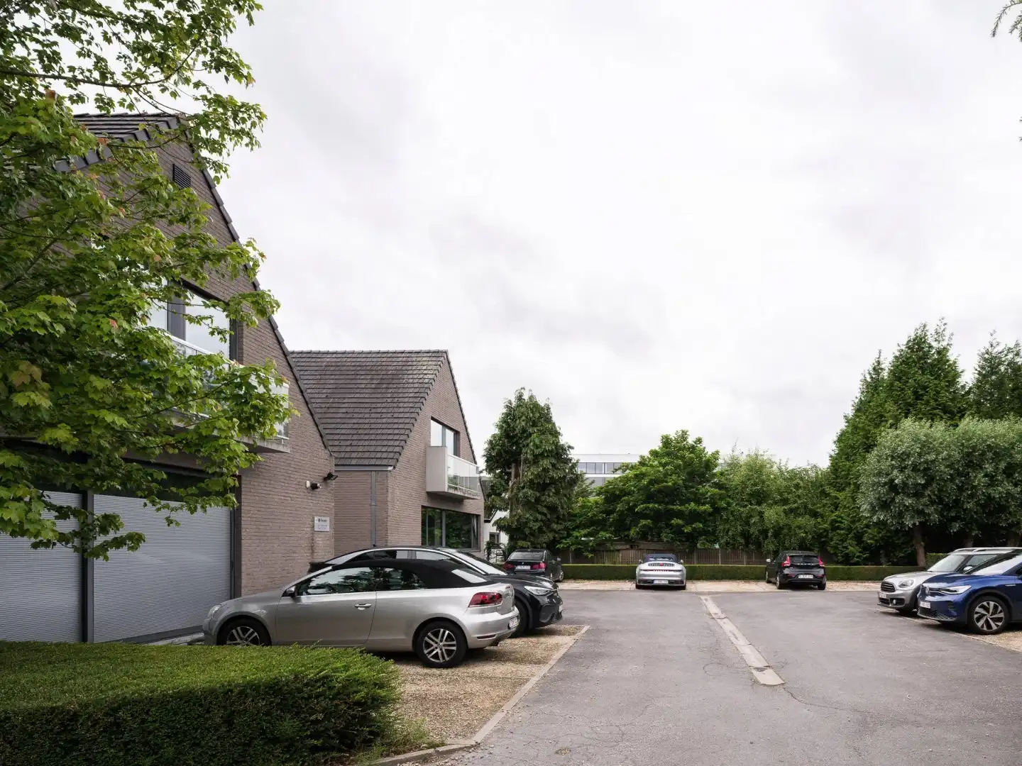 Unieke investeringsopportuniteit in hartje Sint-Martens-Latem – Instapklaar & professioneel uitgeruste privé kliniek foto 28