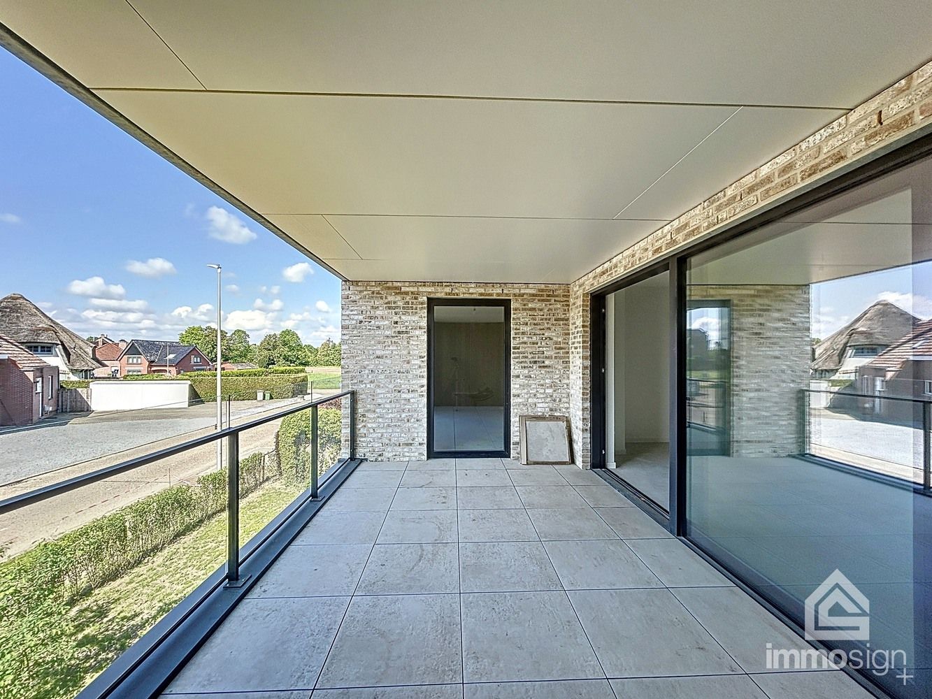 Instapklaar nieuwbouw appartement met 3 slaapkamers, terras, autostaanplaats en berging te Kinrooi foto 10