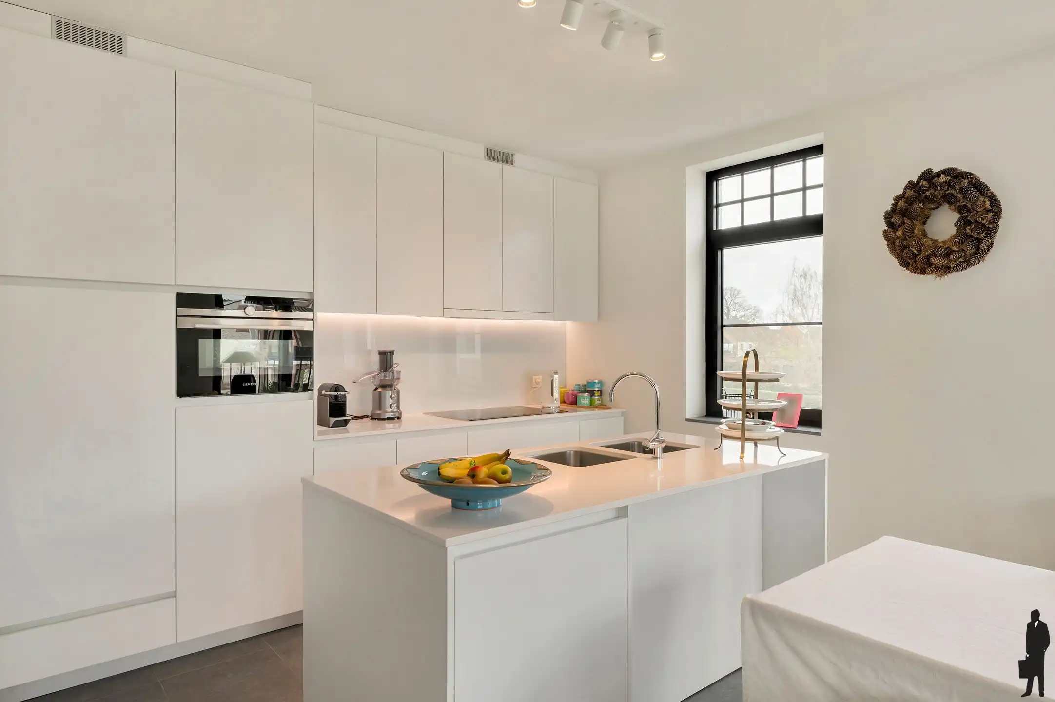 Instapklaar appartement te Essen foto 2