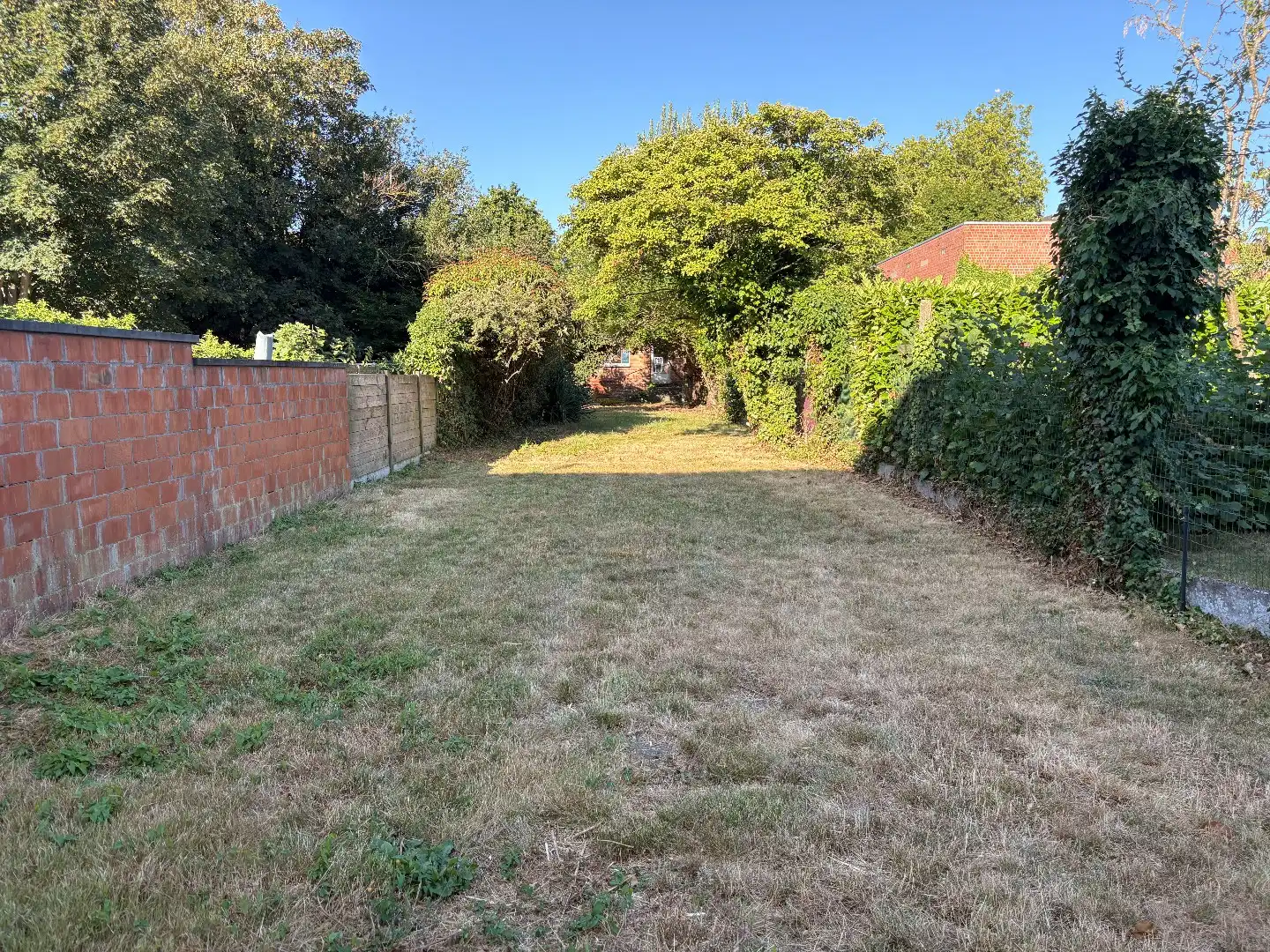 Bel-étage met 2 slaapkamers, garage en tuin! foto 7