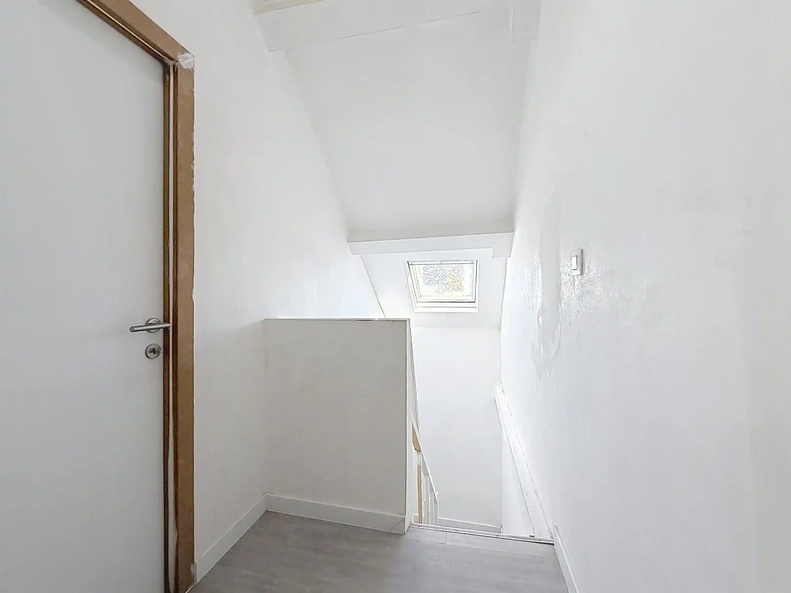 Gerenoveerde rijwoning, 4 slpks, 2 bdks, terras en tuin foto 26