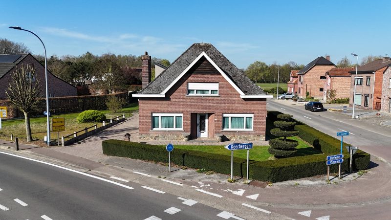 Te renoveren woning met ruim bijgebouw op 10a83ca foto 17