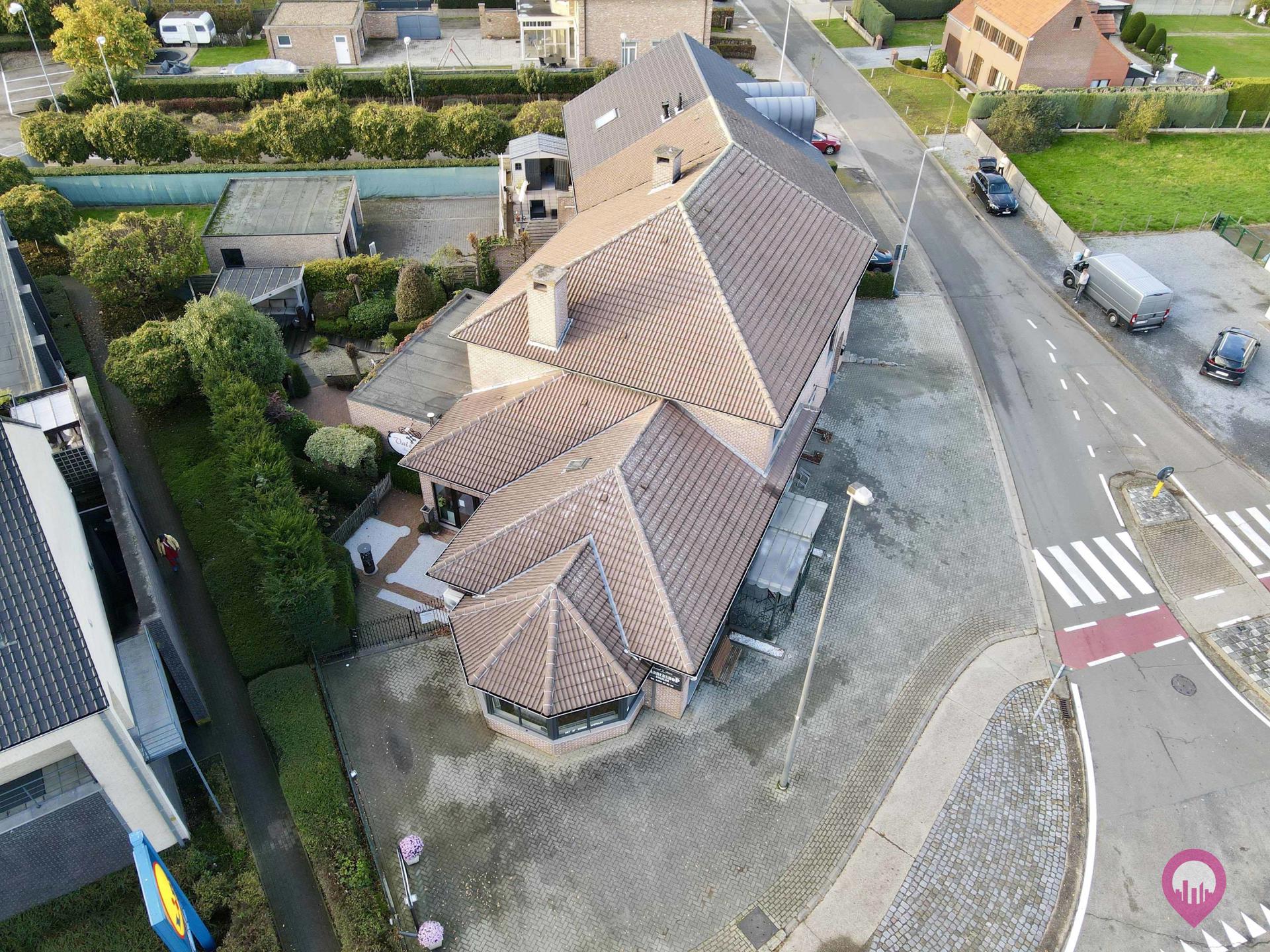 Woning met mogelijkheid voor praktijk aan huis op TOPligging! foto 49