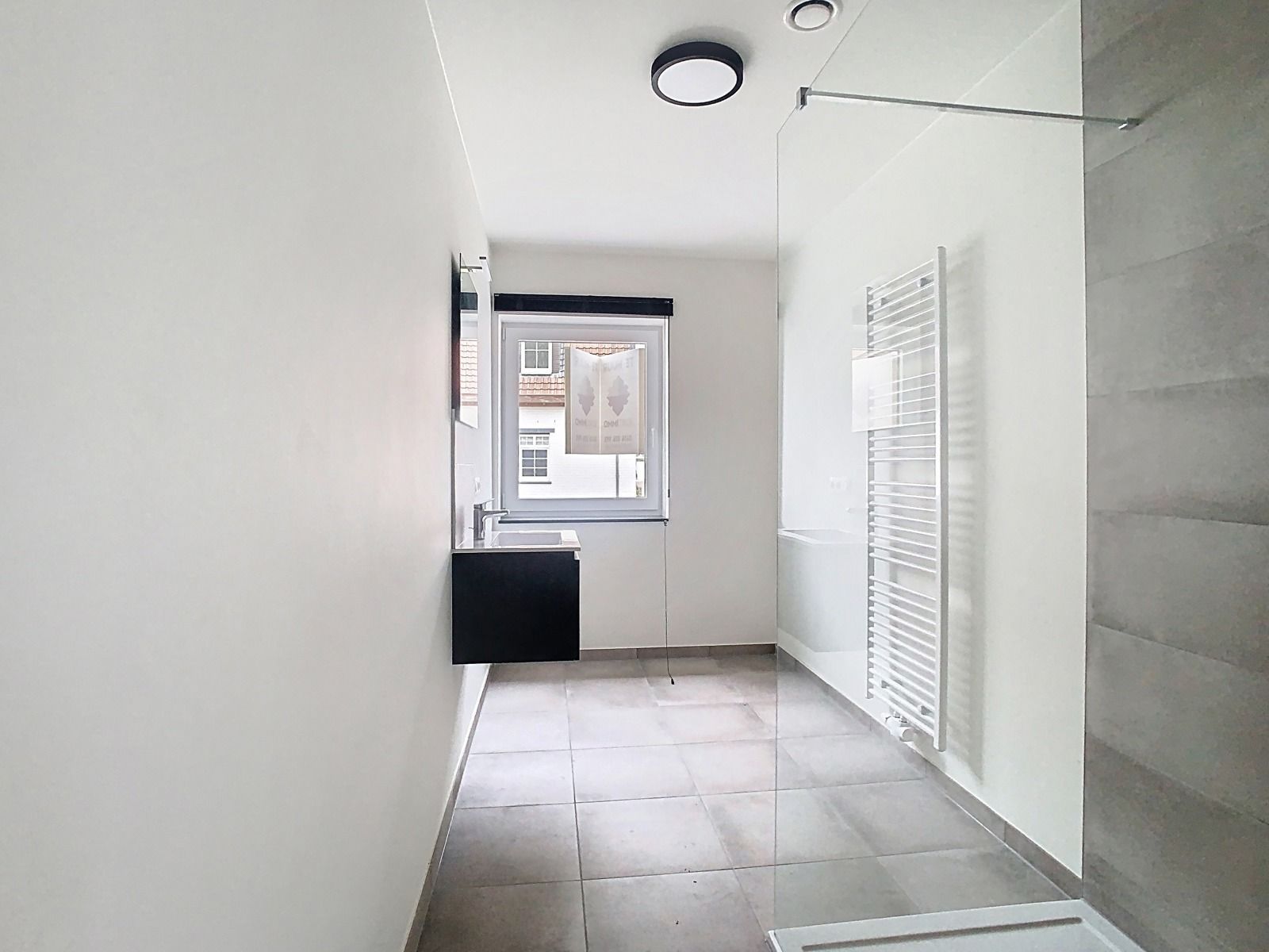  Moderne Nieuwbouwwoning (HOB) met 3 SLPK, Tuin én Carport! foto 13