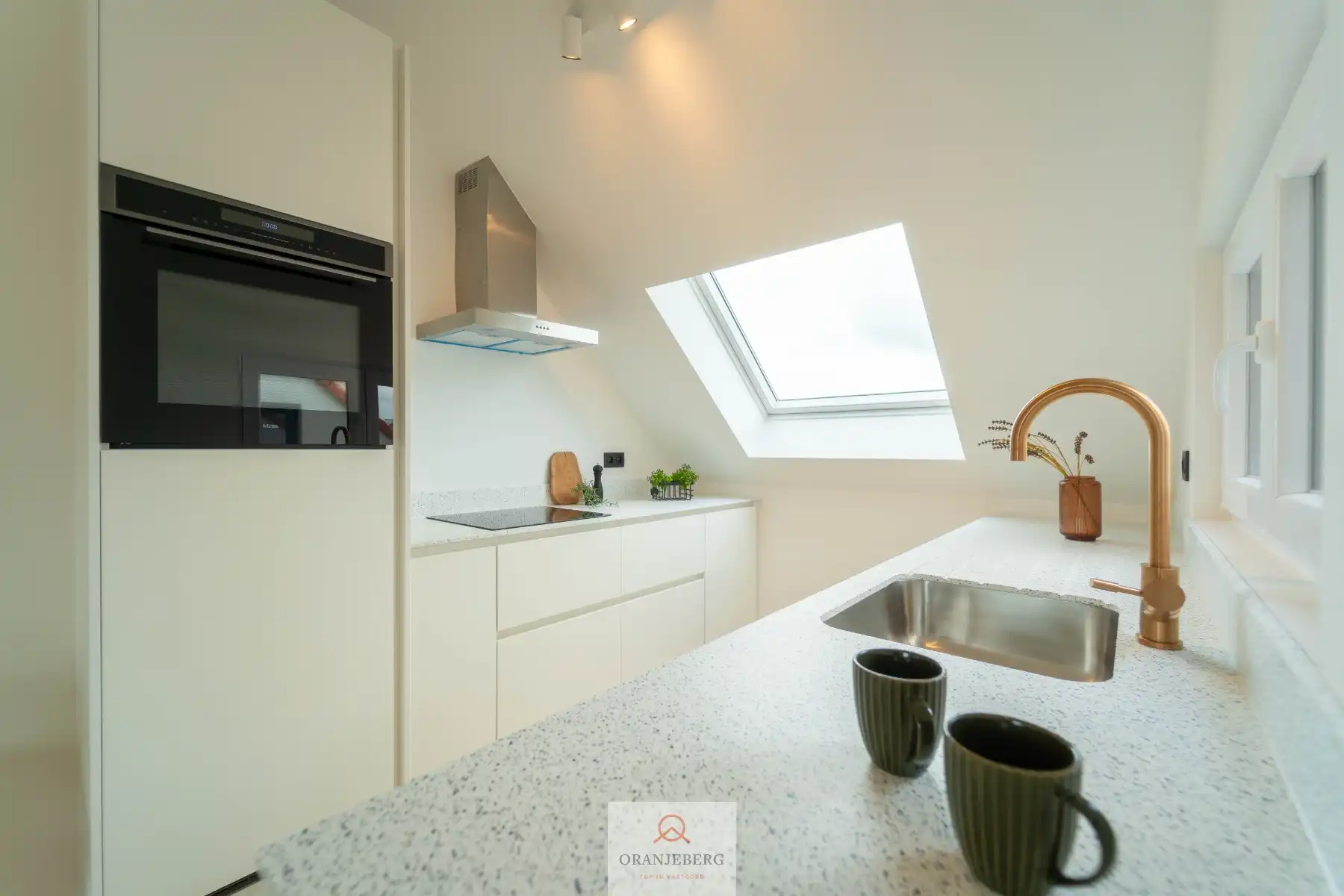 Gerenoveerd duplex-appartement (116 m²) met uitzicht op de Schelde + berging/garage foto 12