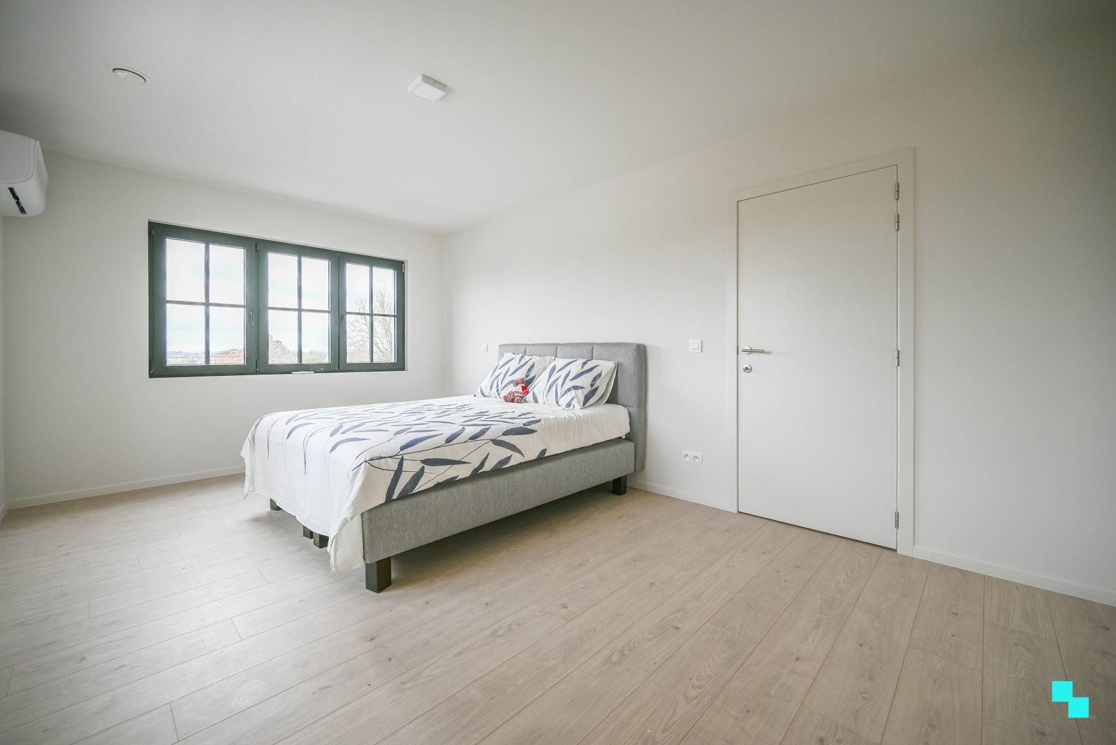 Ruime nieuwbouwwoning te Otegem foto 15
