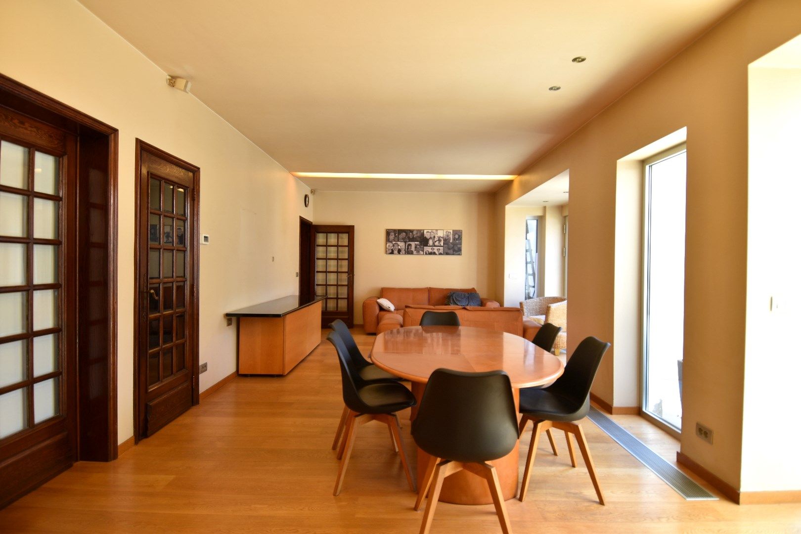 Charmante eigendom met 3 slaapkamers, 80 m² zolder, inpandige garage en zonneterras te koop in Gullegem-centrum foto 8