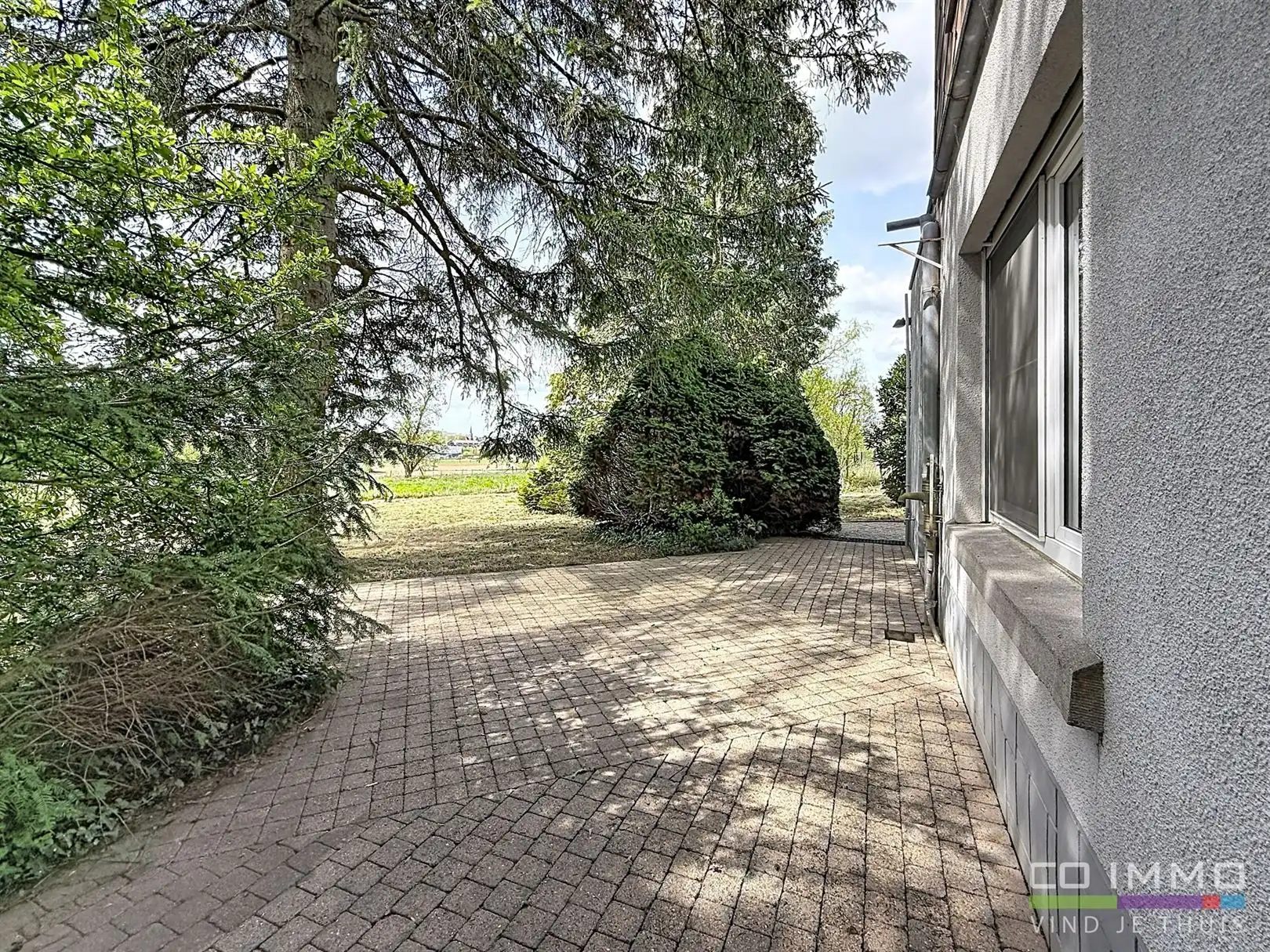 Karaktervolle woning, 4 slpks op een perceel van > 1 hectare foto 33
