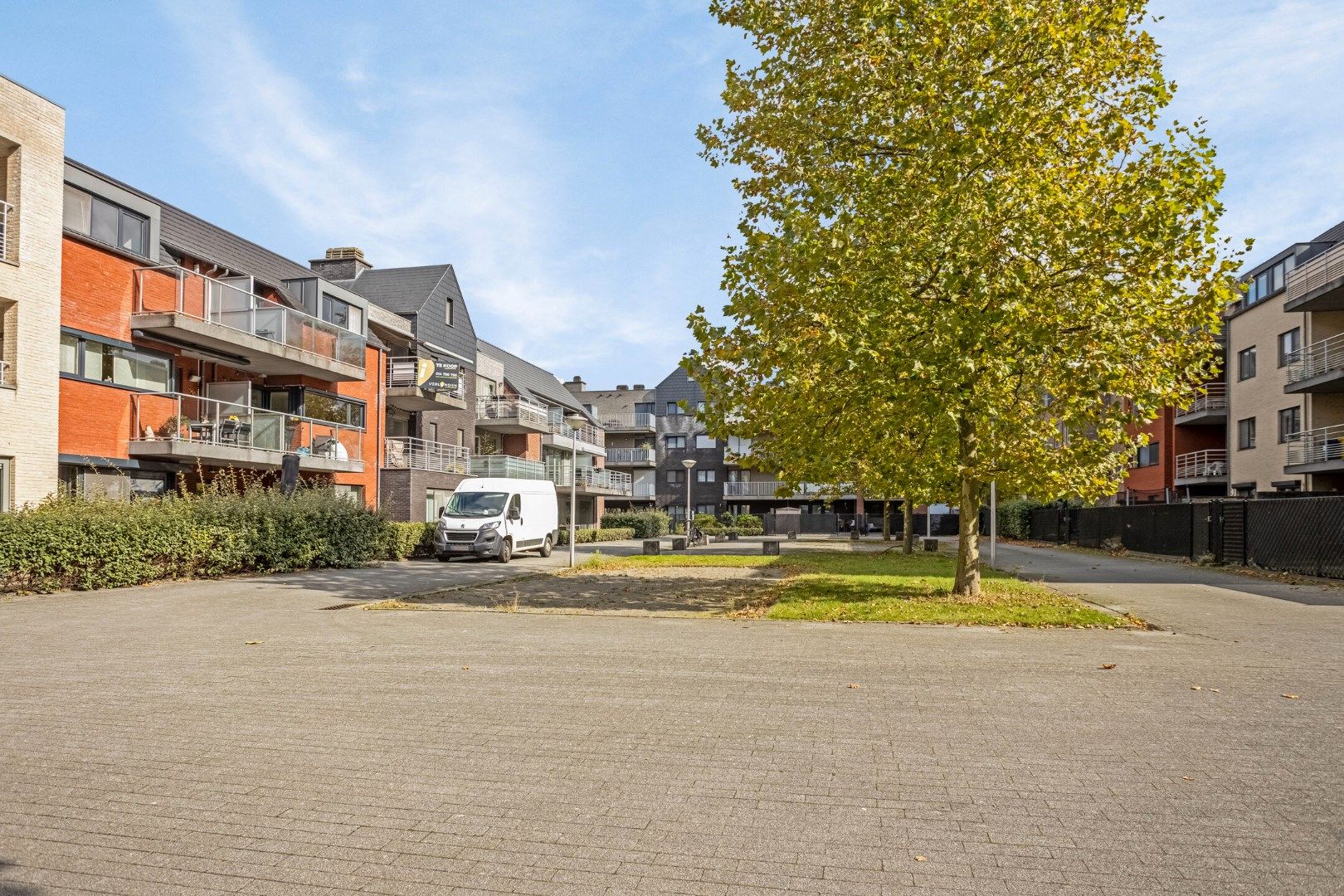 Instapklaar appartement met 2 ruime slpks, rustig gelegen in het centrum van Geel ! foto 25