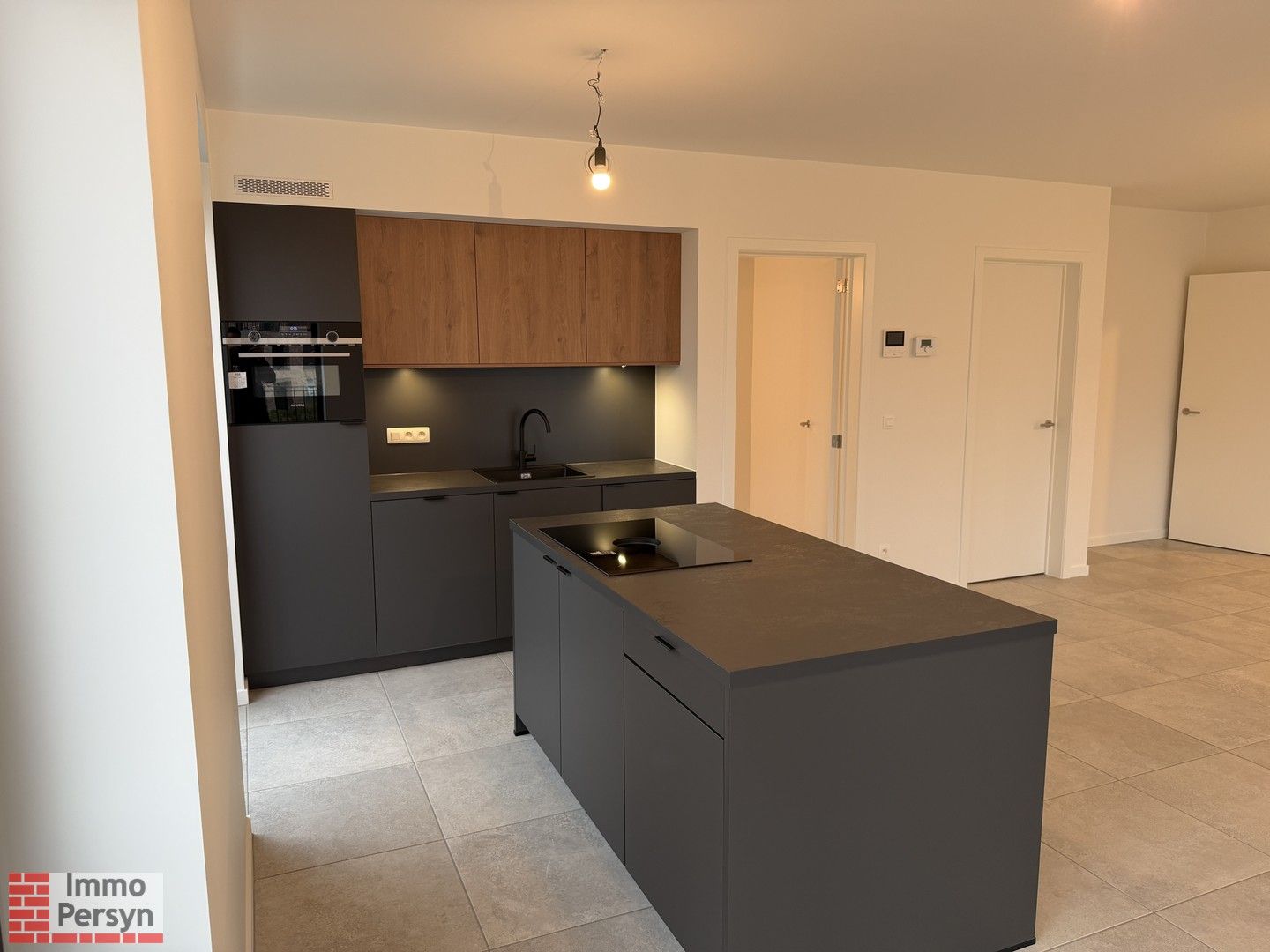 Nieuwbouw appartement te huur met vlotte verbinding foto 5