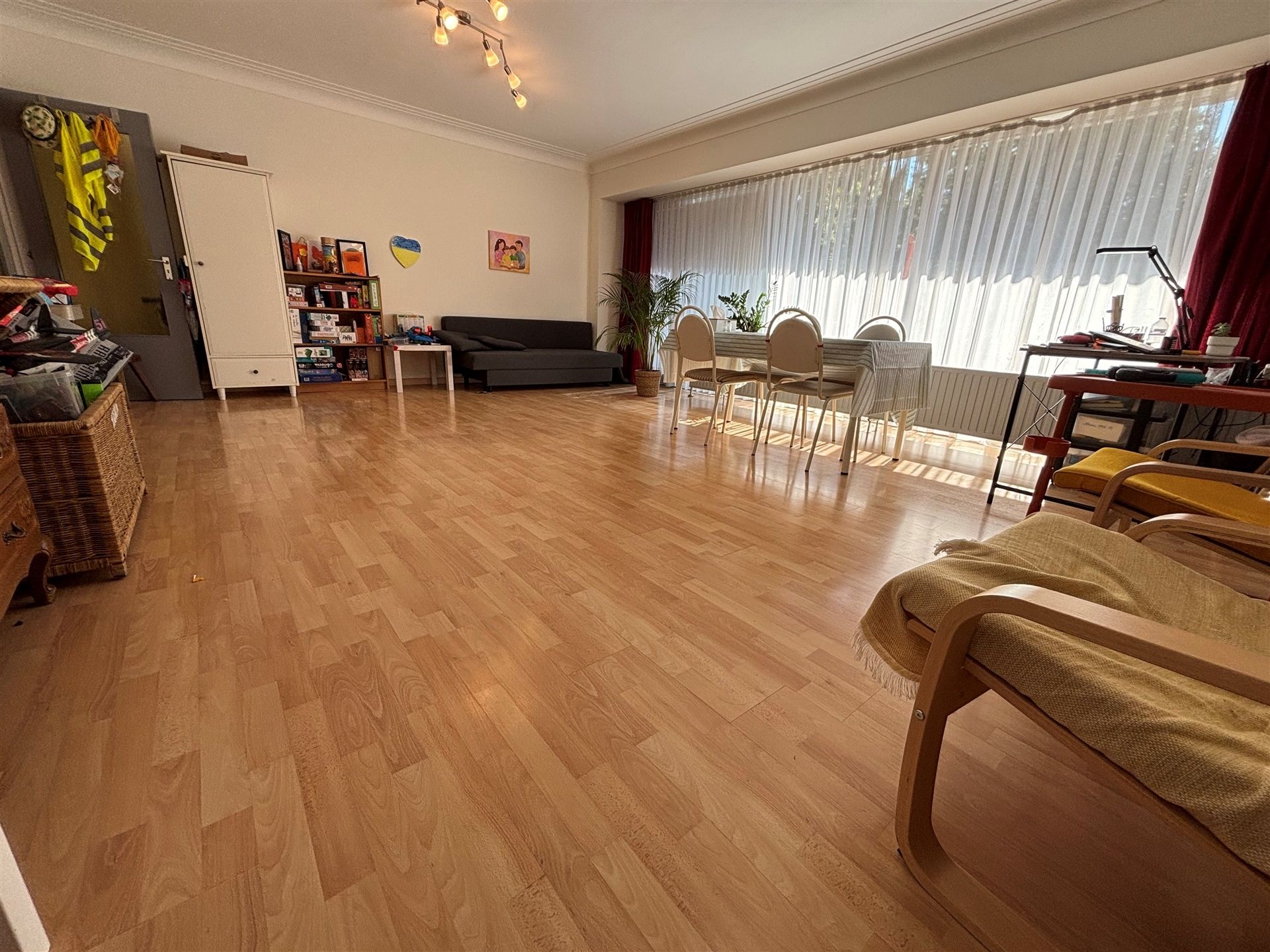 Appartement met 2 kamers en terras foto 3