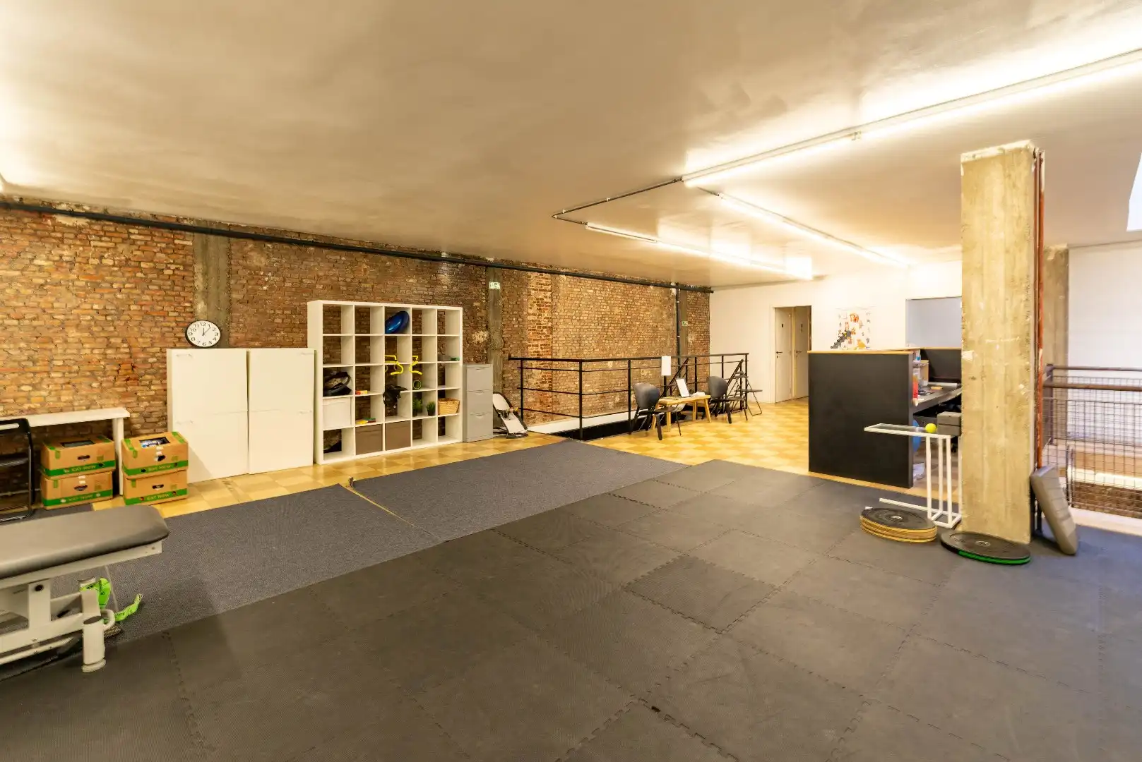 Klapdorp 70A - Praktijk- of Studioruimte binnen gevestigde fitnessclub foto 4