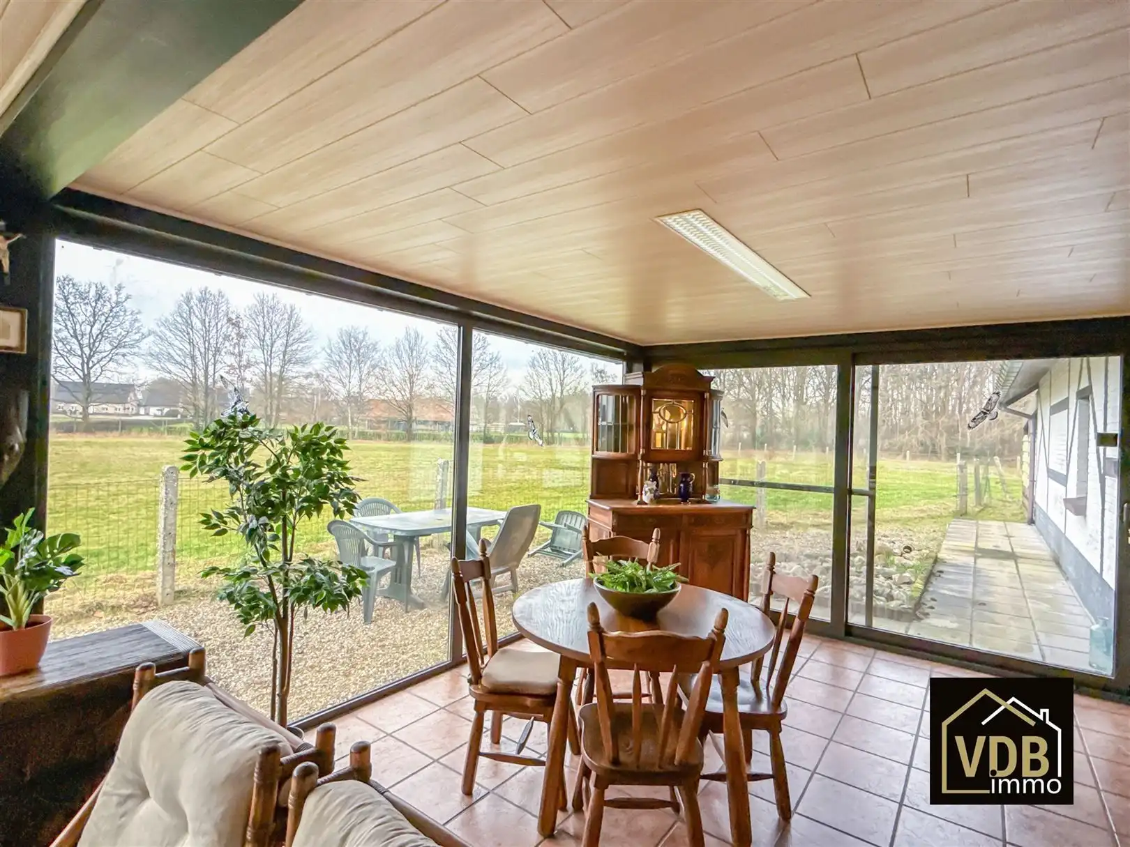 Charmante hoeve met paardenstal op 1,2 ha in absolute rust. foto 41