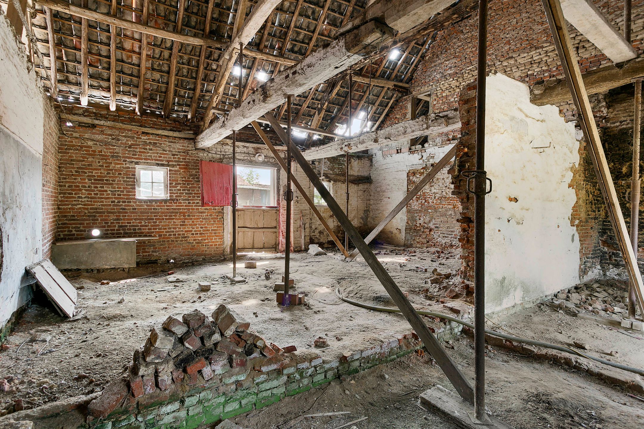 Unieke hoeve op een prachtige locatie in het Pajottenland foto 21