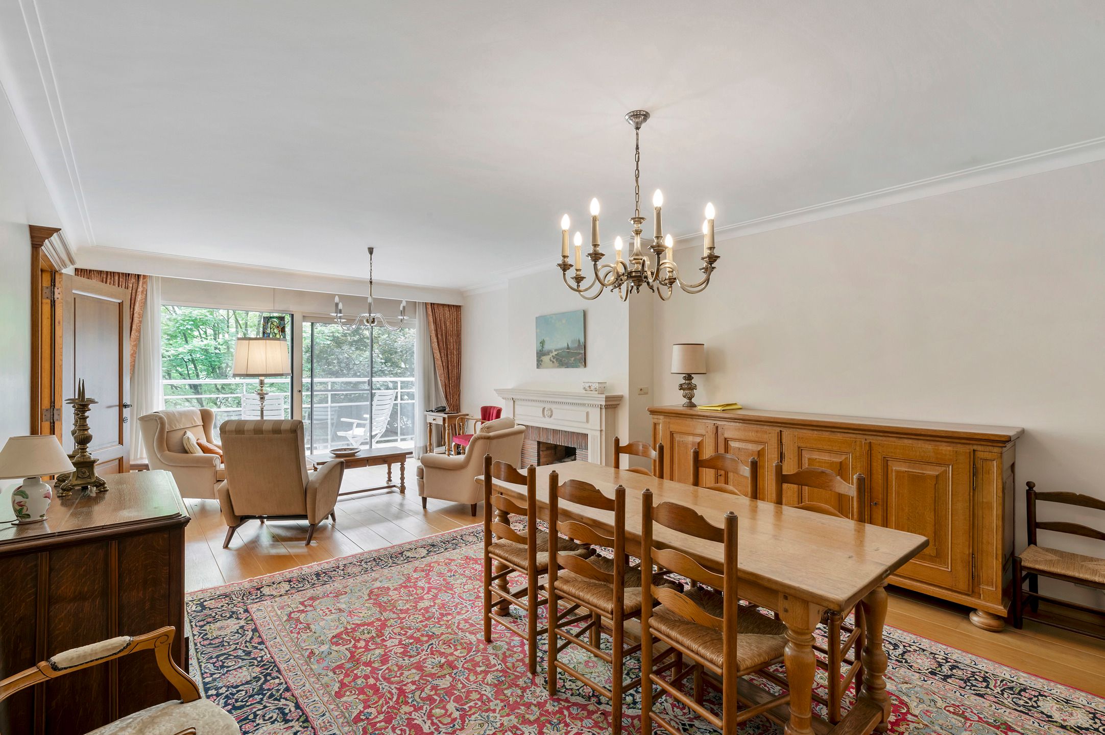 Prachtig appartement met twee slaapkamers foto 2