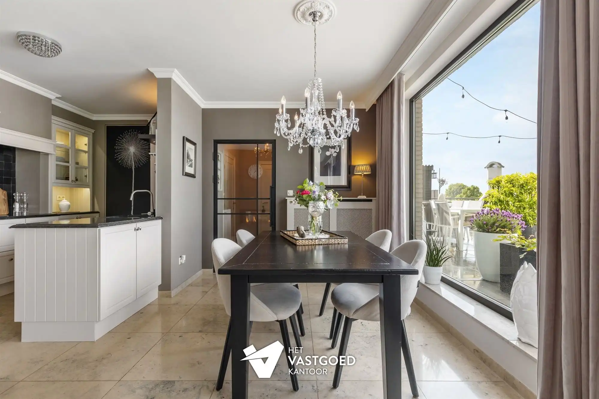 VRIJSTAANDE PENTHOUSE MET 3 SLPKS EN ZEER RUIM TERRAS! foto 9