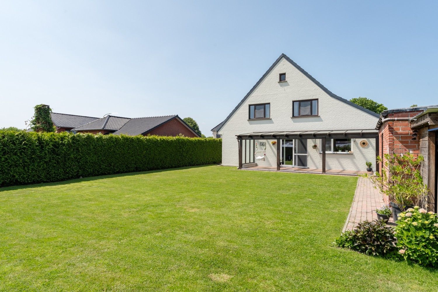 Vrijstaande ruime woning op toplocatie in Lommel! foto 23
